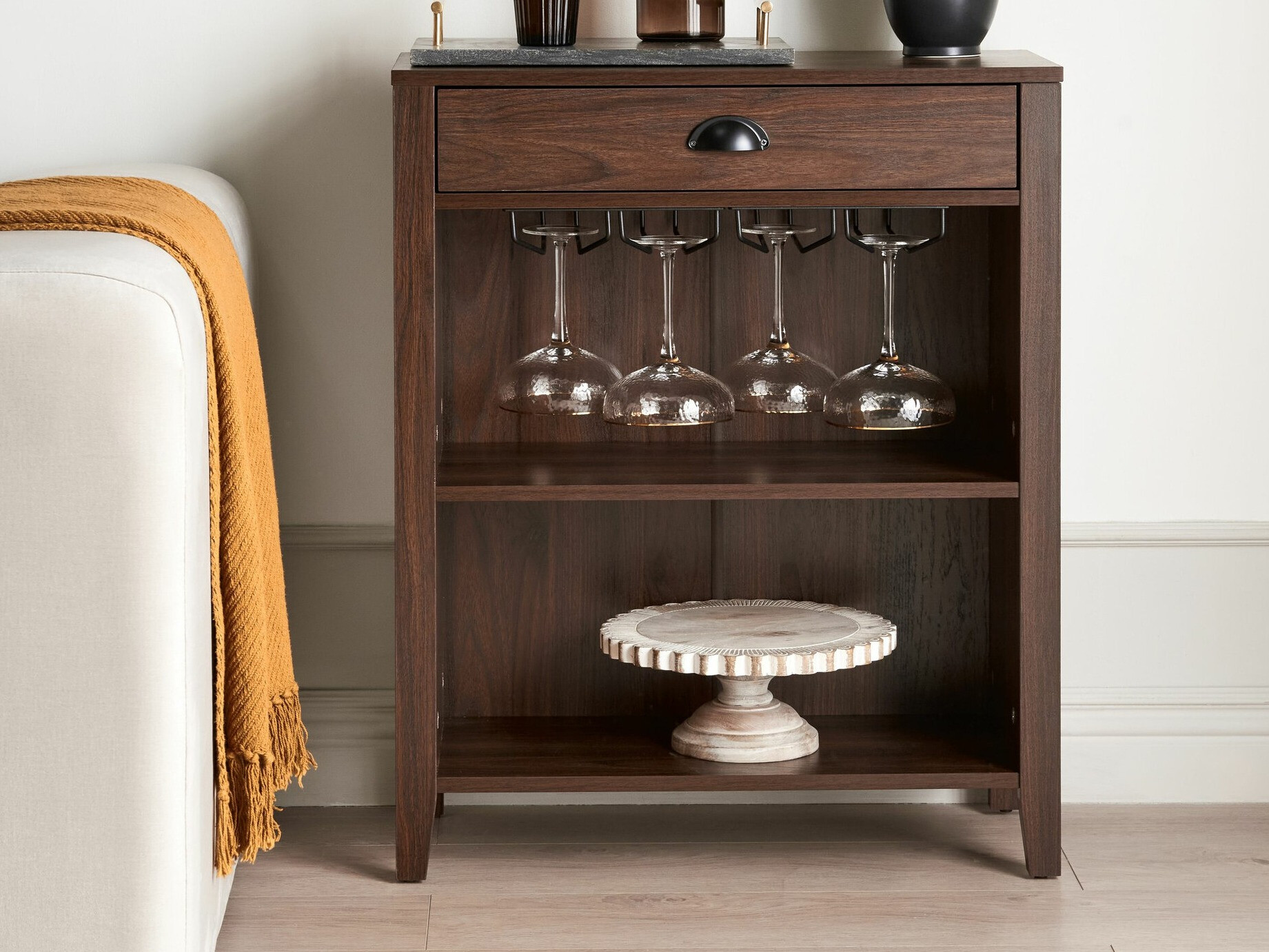 Кофейный столик Berwyn 2399 (Темное дерево)