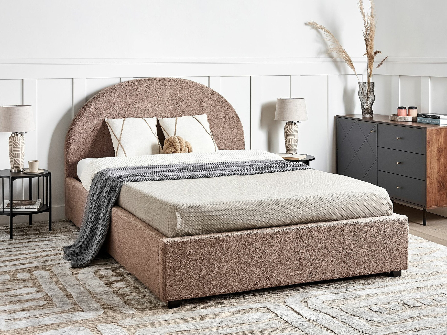 Gulta Berwyn 282 (Taupe)