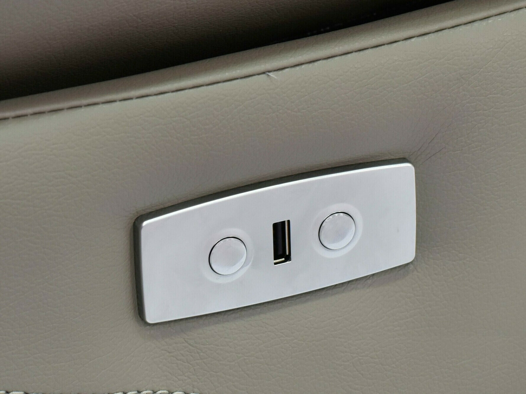 Krēsls reglainer Denton 1324 (Gaiši pelēks)