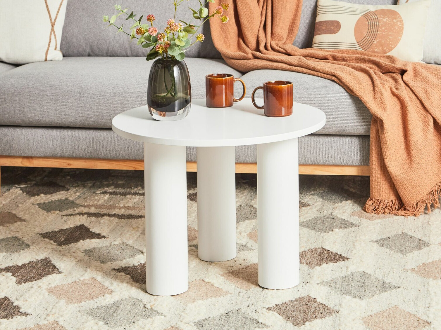 Žurnālu galdiņš Berwyn 2413 (Balts)