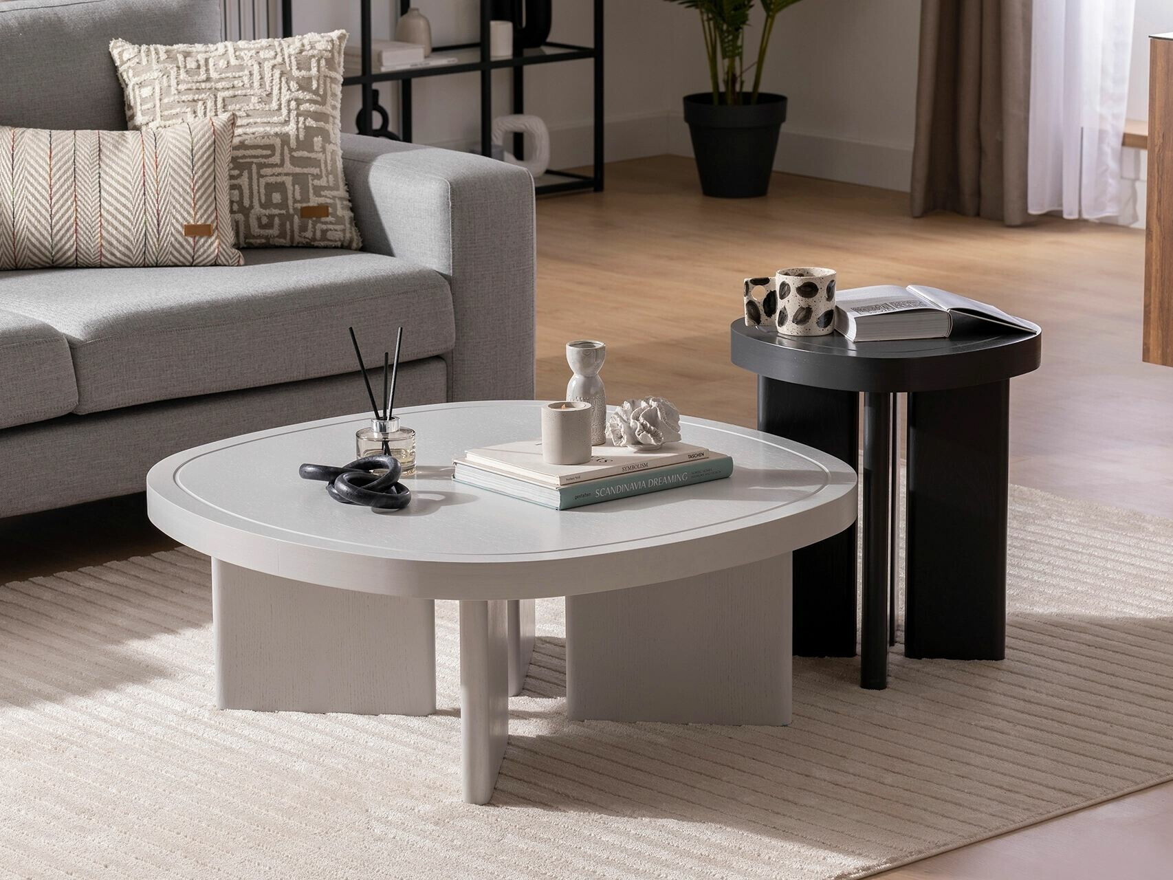 Kafijas galdiņš Kailua 2332