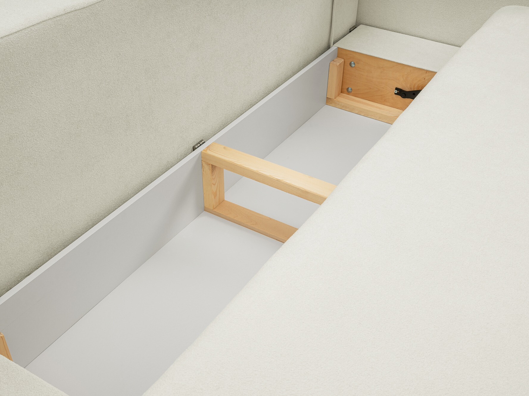 Dīvāns gulta Kingston 139 (Sicuro 60)