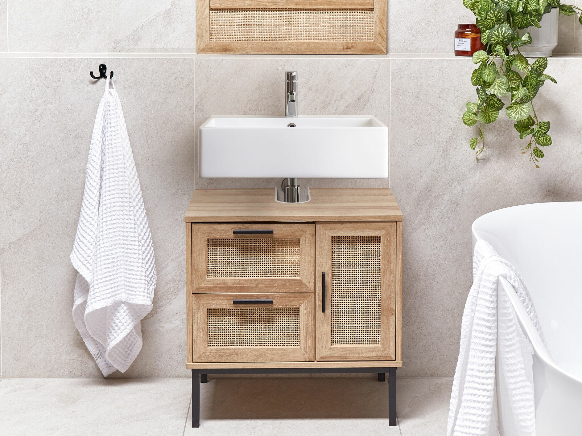 Piekarams vannas istabas skapītis izlietnei Meldoru 101