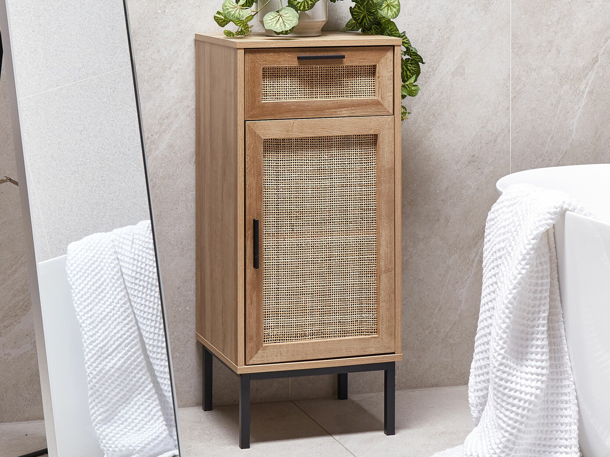 Stāvošs vannas skapītis Meldoru 102