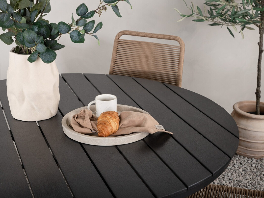 Galds un krēslu komplekts Dallas 4670