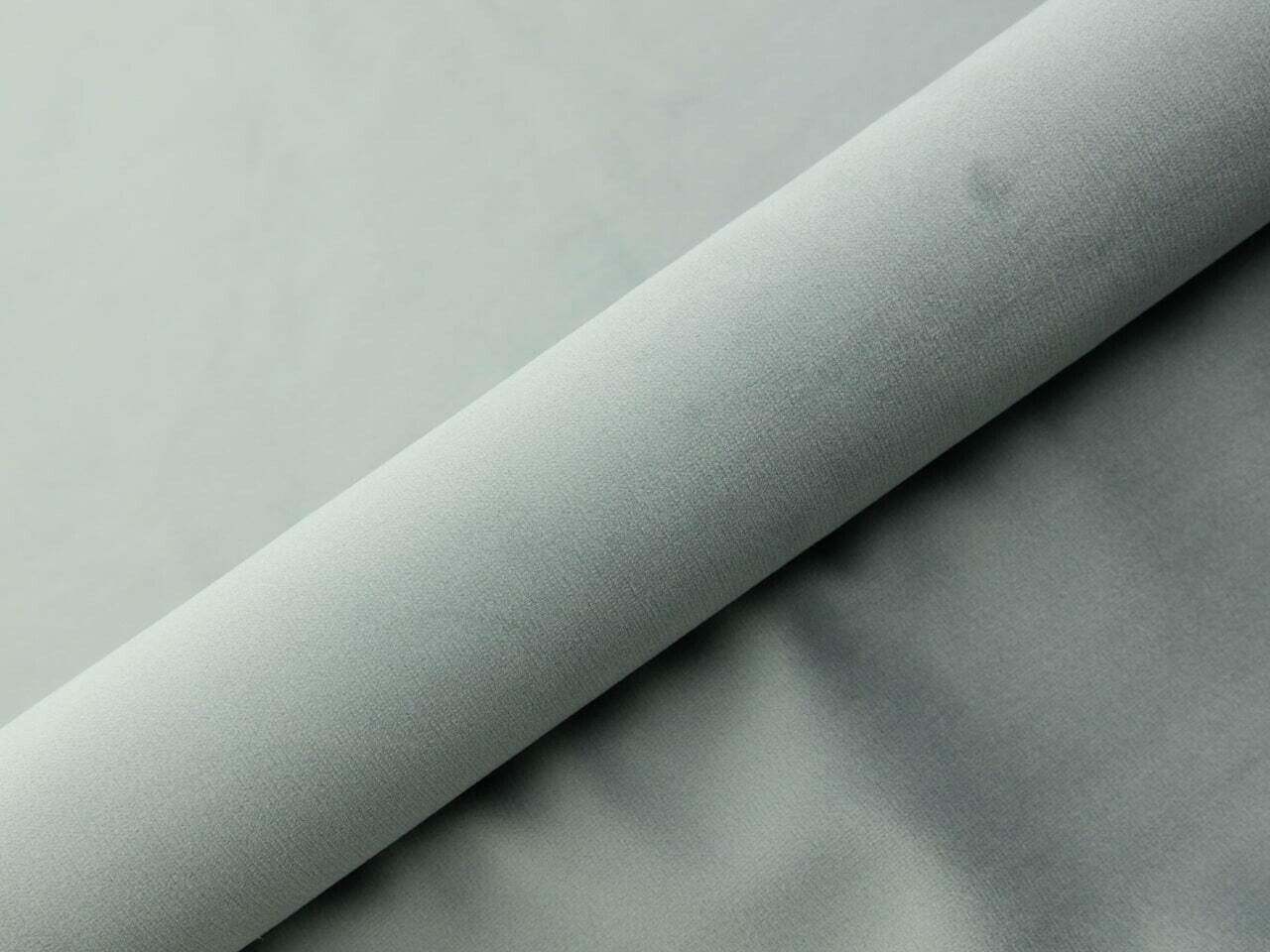 Kontinentālā gulta Martinez 105 (Magic Velvet 2240)