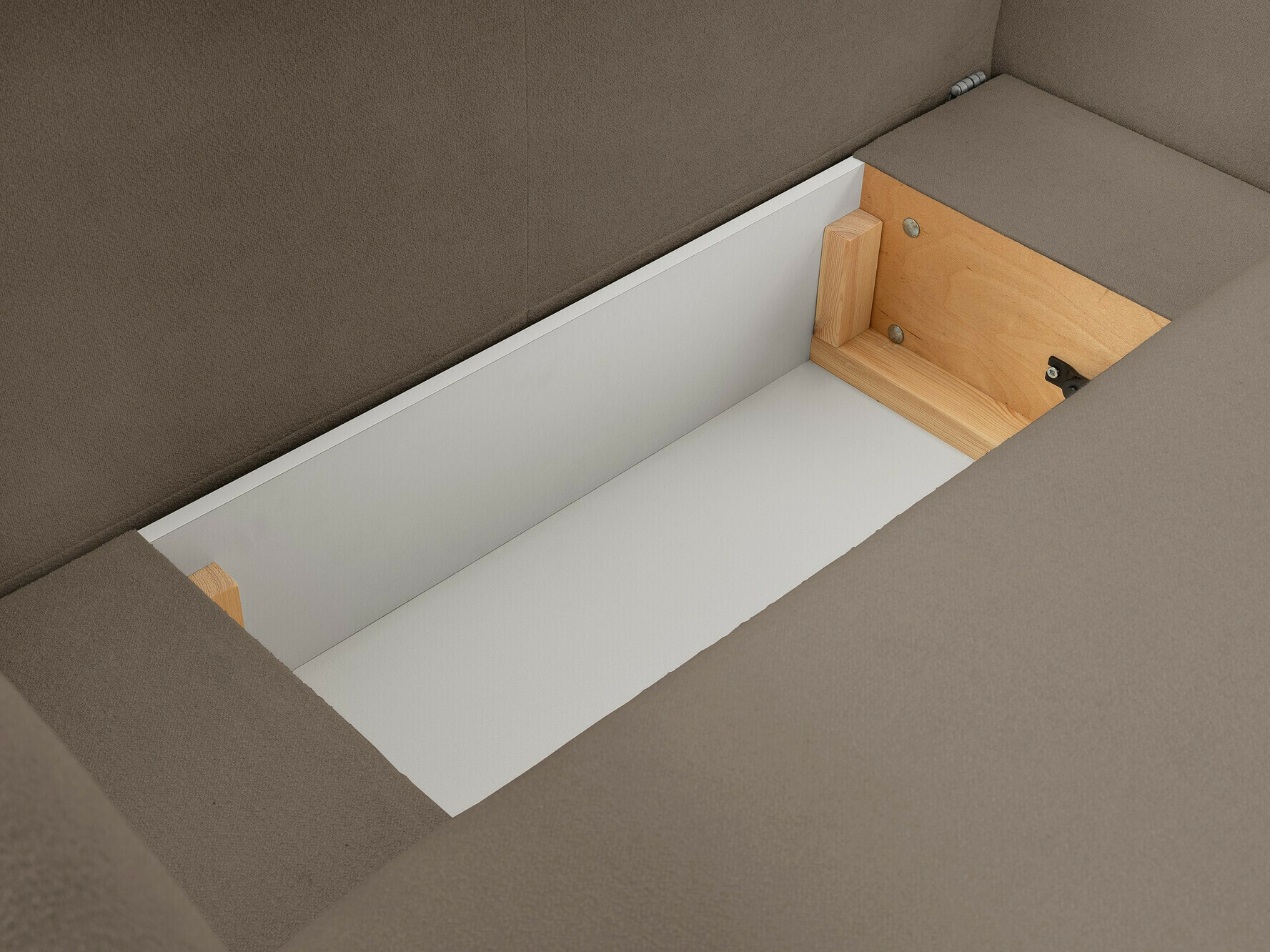 Угловой диван Kingston 140 (Siruco 45)