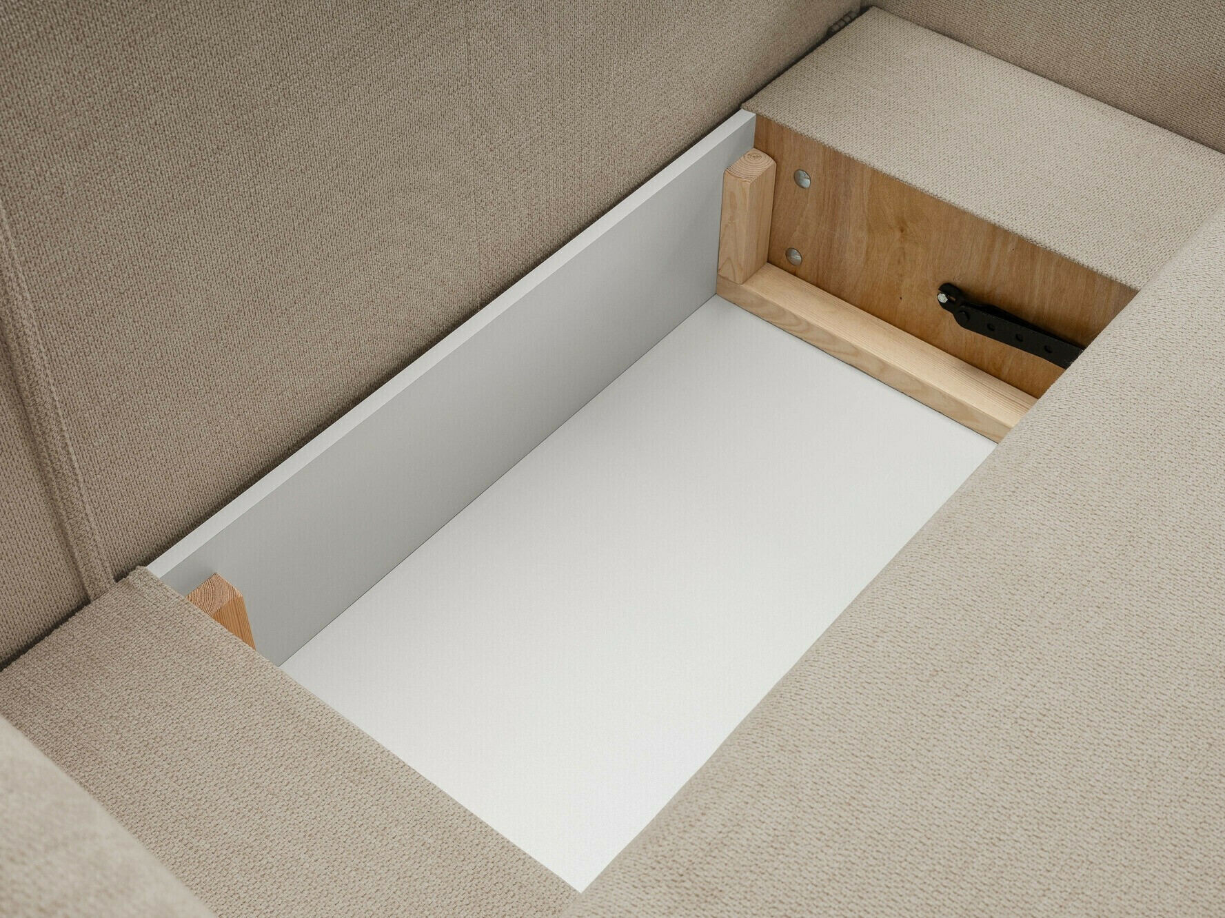 Угловой диван Kingston 140 (Aragon 14)