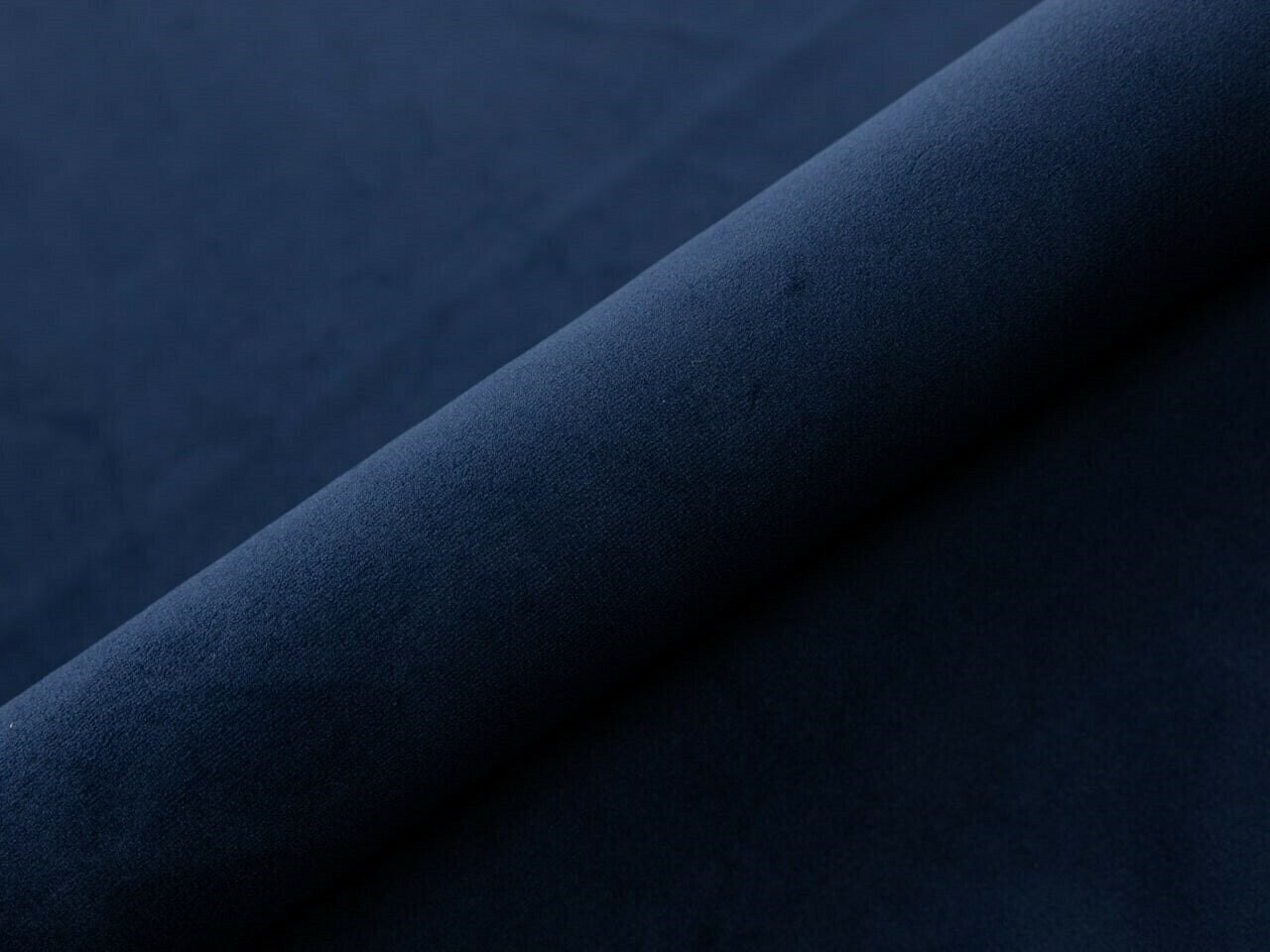 Kontinentālā gulta Martinez 110 (Magic Velvet 2216)