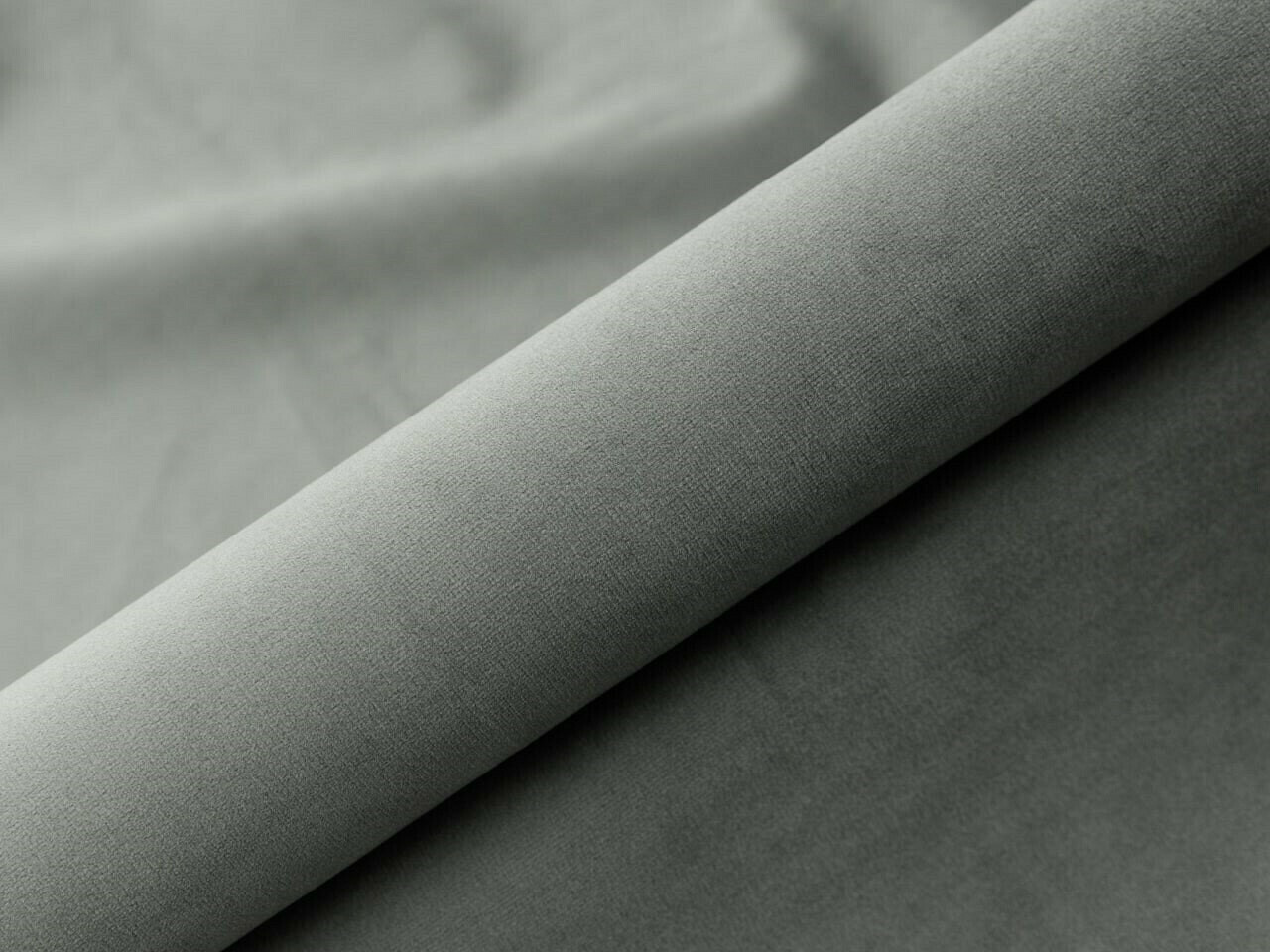 Gulta Martinez 112 (Magic Velvet 2217)