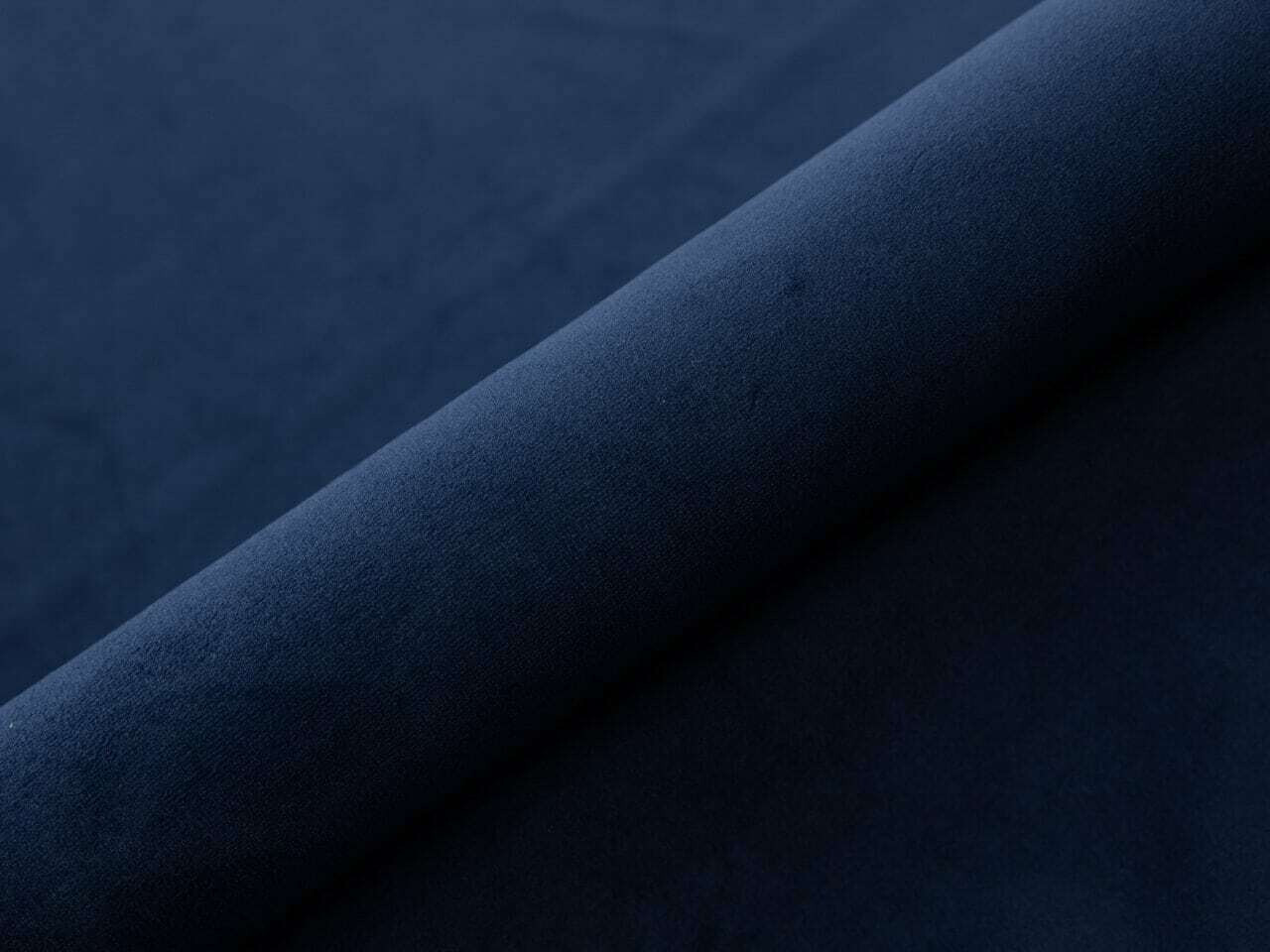 Kontinentālā gulta Martinez 115 (Magic Velvet 2216)