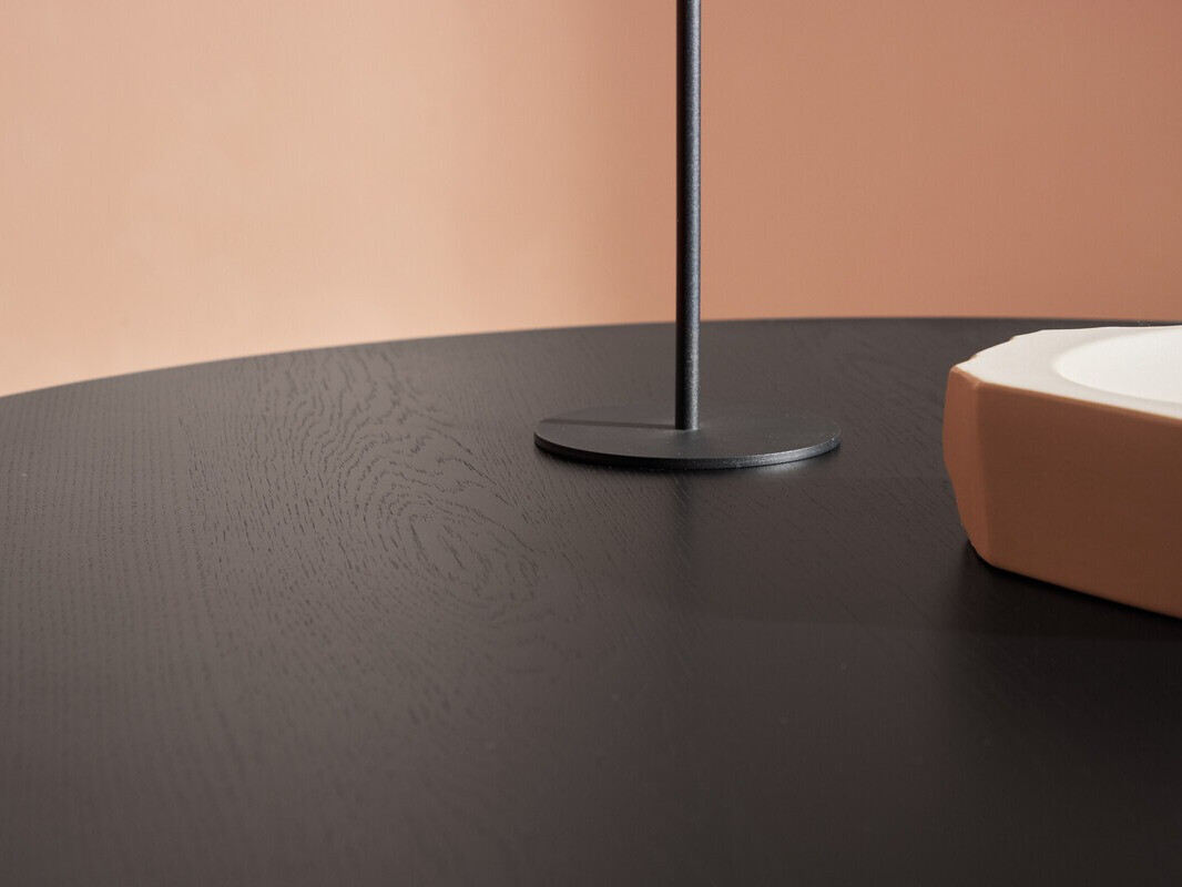 Žurnālu galdiņš Dallas 4696 (Melns)