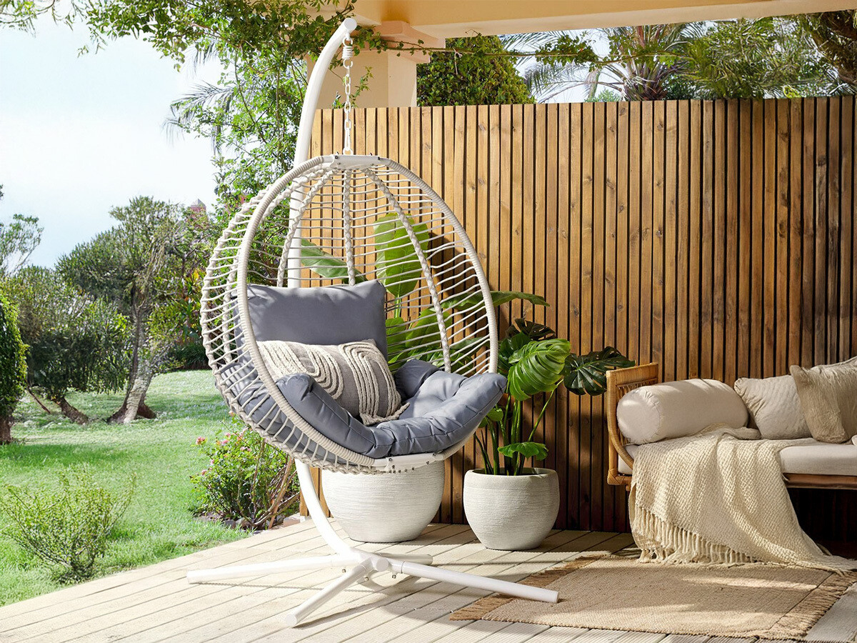 Piekaramais krēsls Berwyn 2502 (Balts + Pelēks)