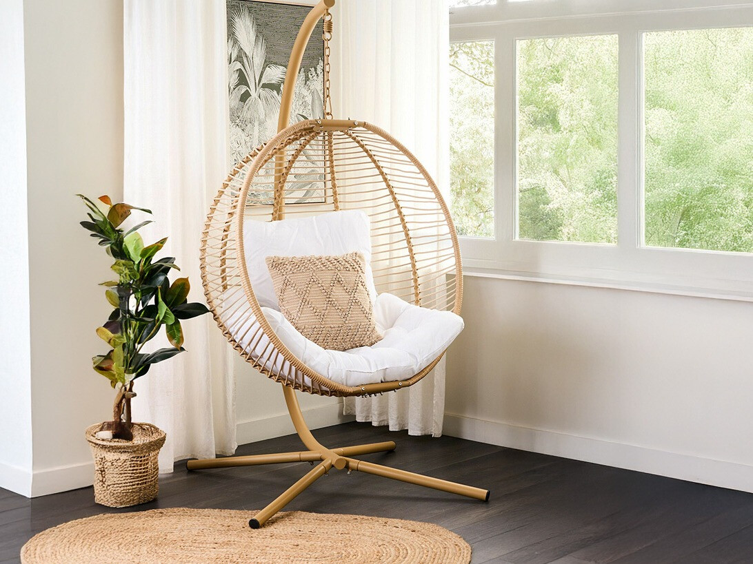 Piekaramais krēsls Berwyn 2502 (Bēšs + Balts)