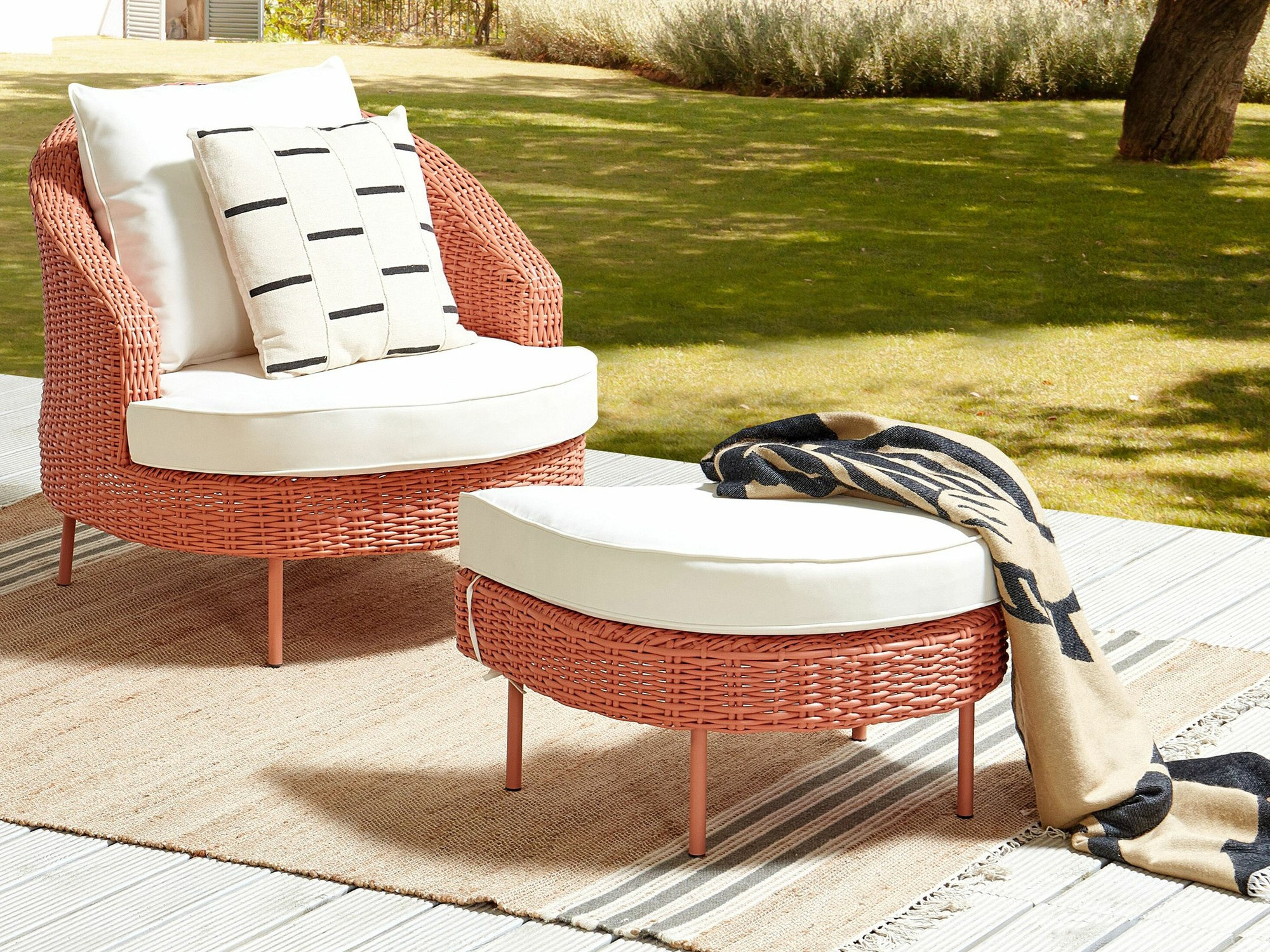 Dārza mēbeļu komplekts Berwyn 2531 (Tumši rozā)