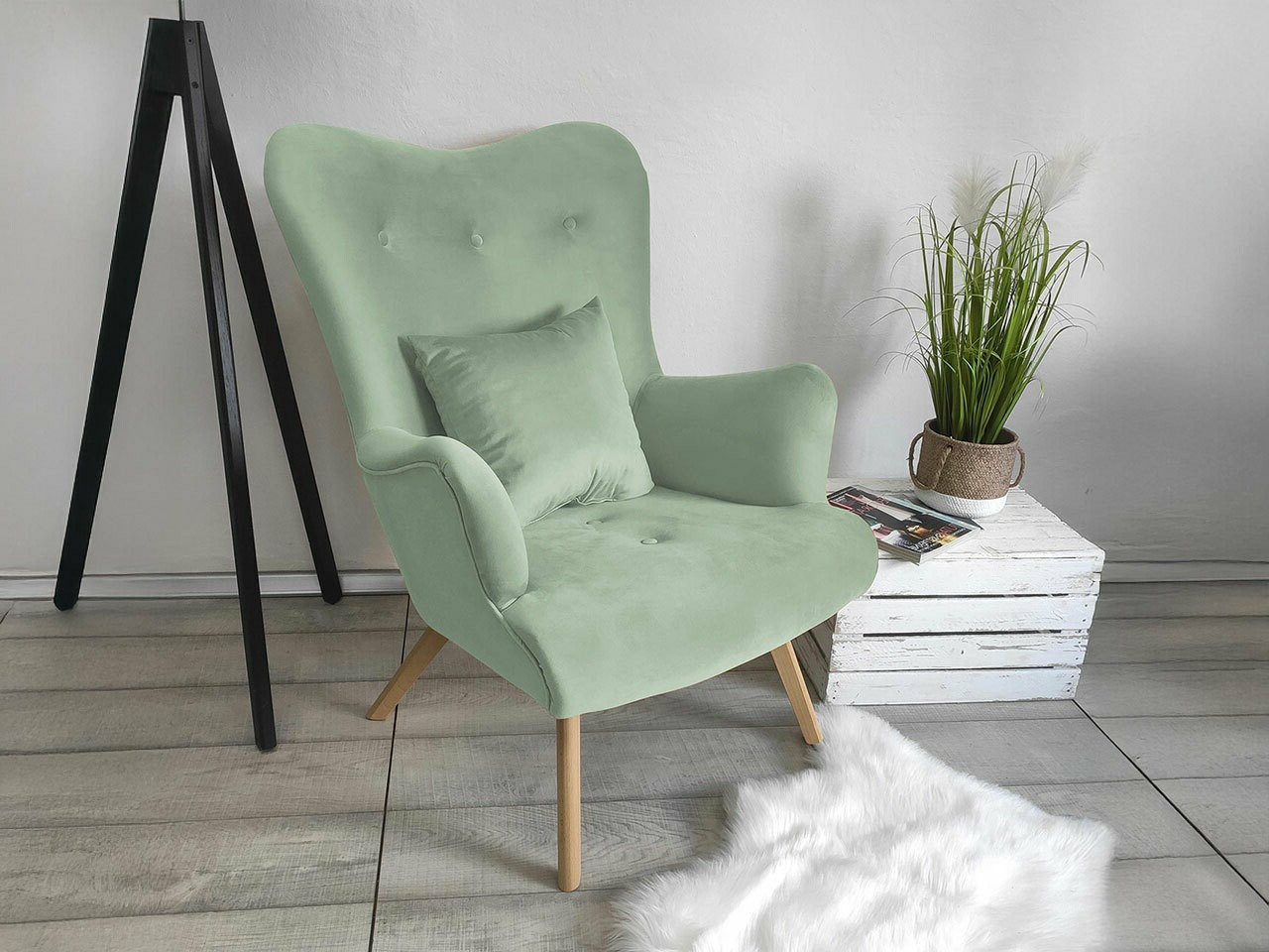 Atpūtas krēsls Clovis 102 (Magic Velvet 2227)