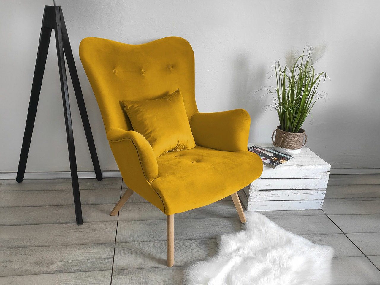 Atpūtas krēsls Clovis 102 (Magic Velvet 2234)