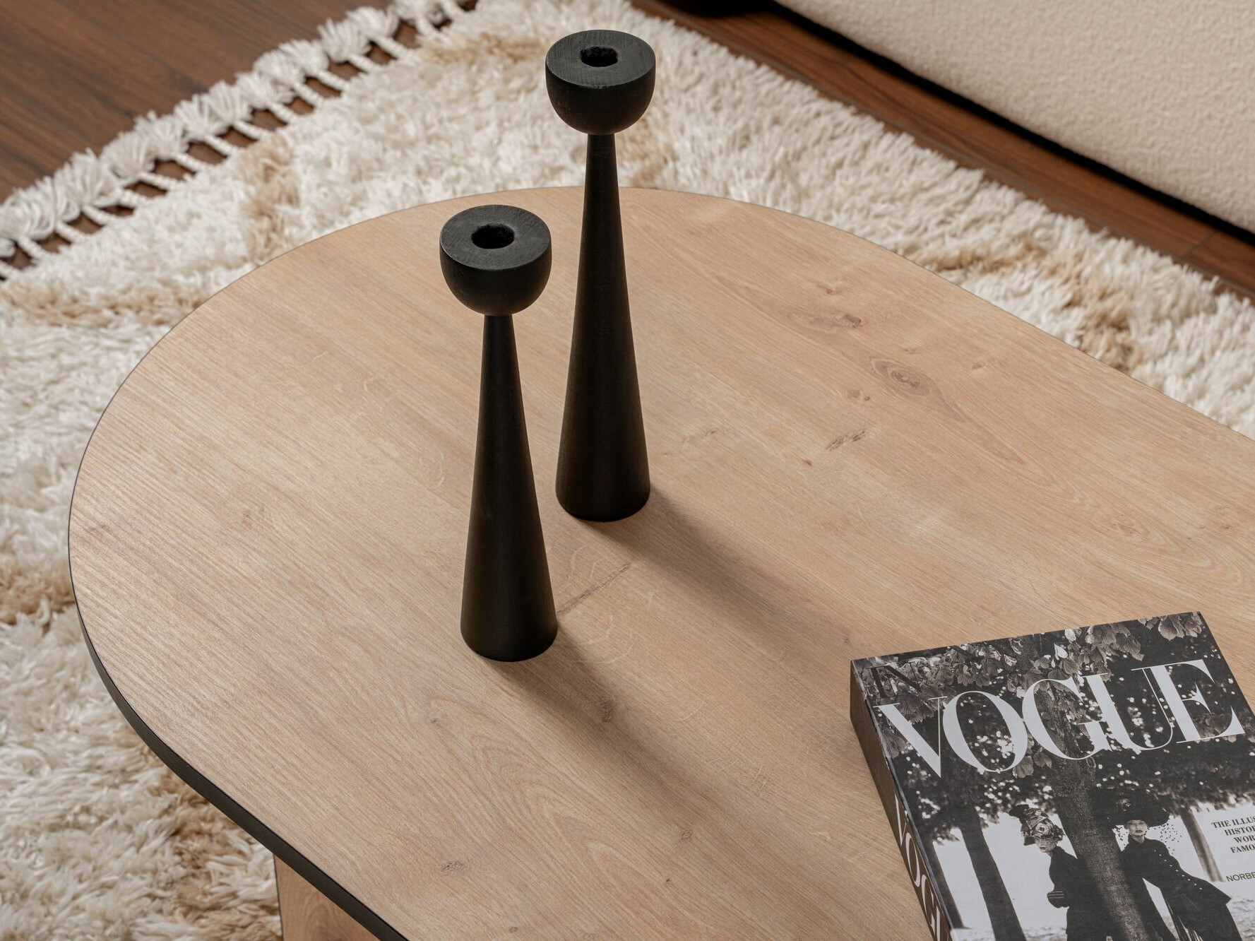 Žurnālu galdiņš Novato 111 (Ozols + Melns)