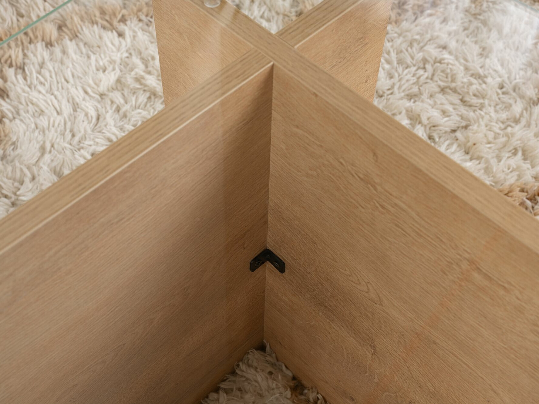 Žurnālu galdiņš Novato 112 (Medus ozols)