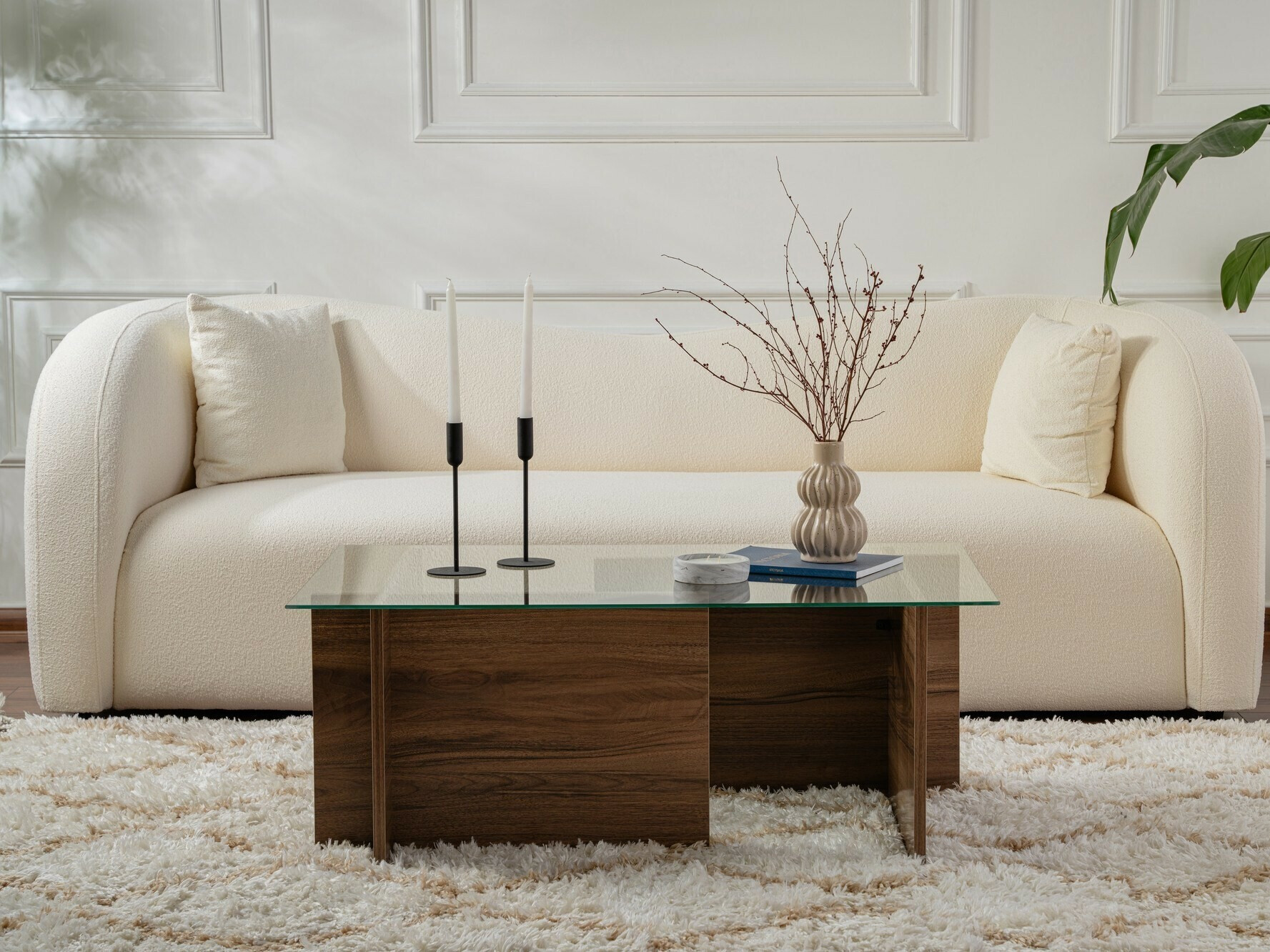 Žurnālu galdiņš Novato 112 (Riekstkoks)