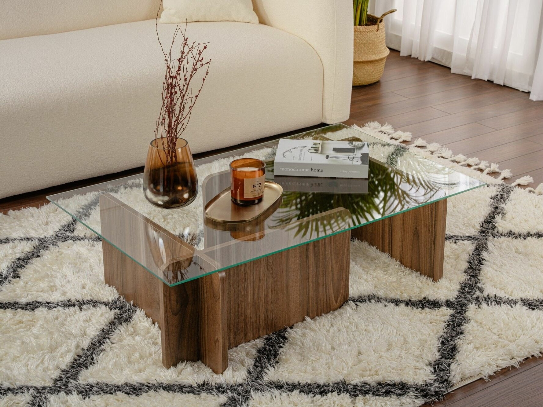 Žurnālu galdiņš Novato 113 (Riekstkoks)