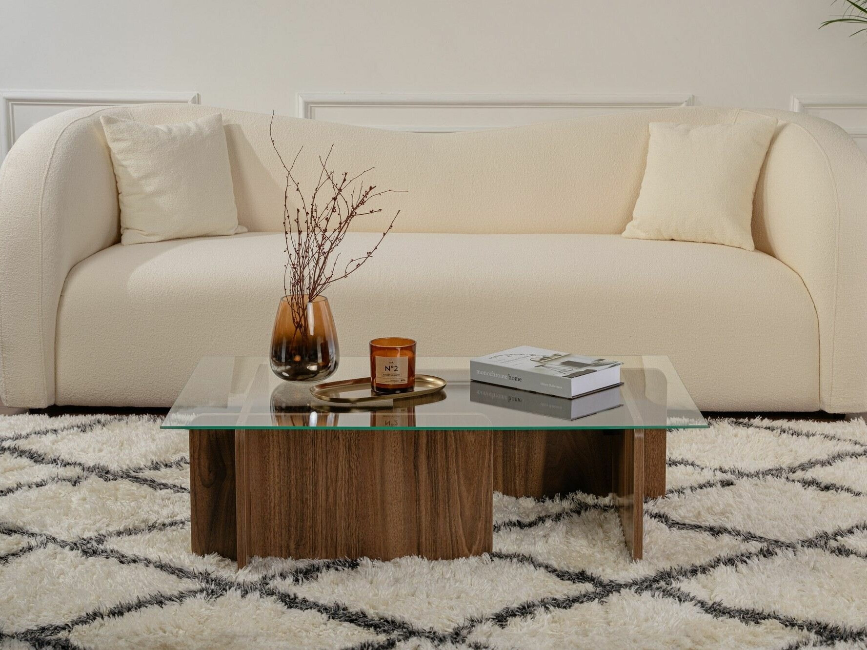 Žurnālu galdiņš Novato 113 (Riekstkoks)