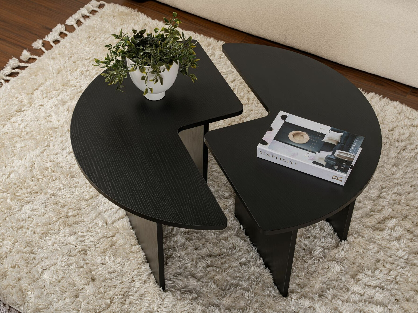 Žurnālu galdiņu komplekts Novato 114 (Melns)