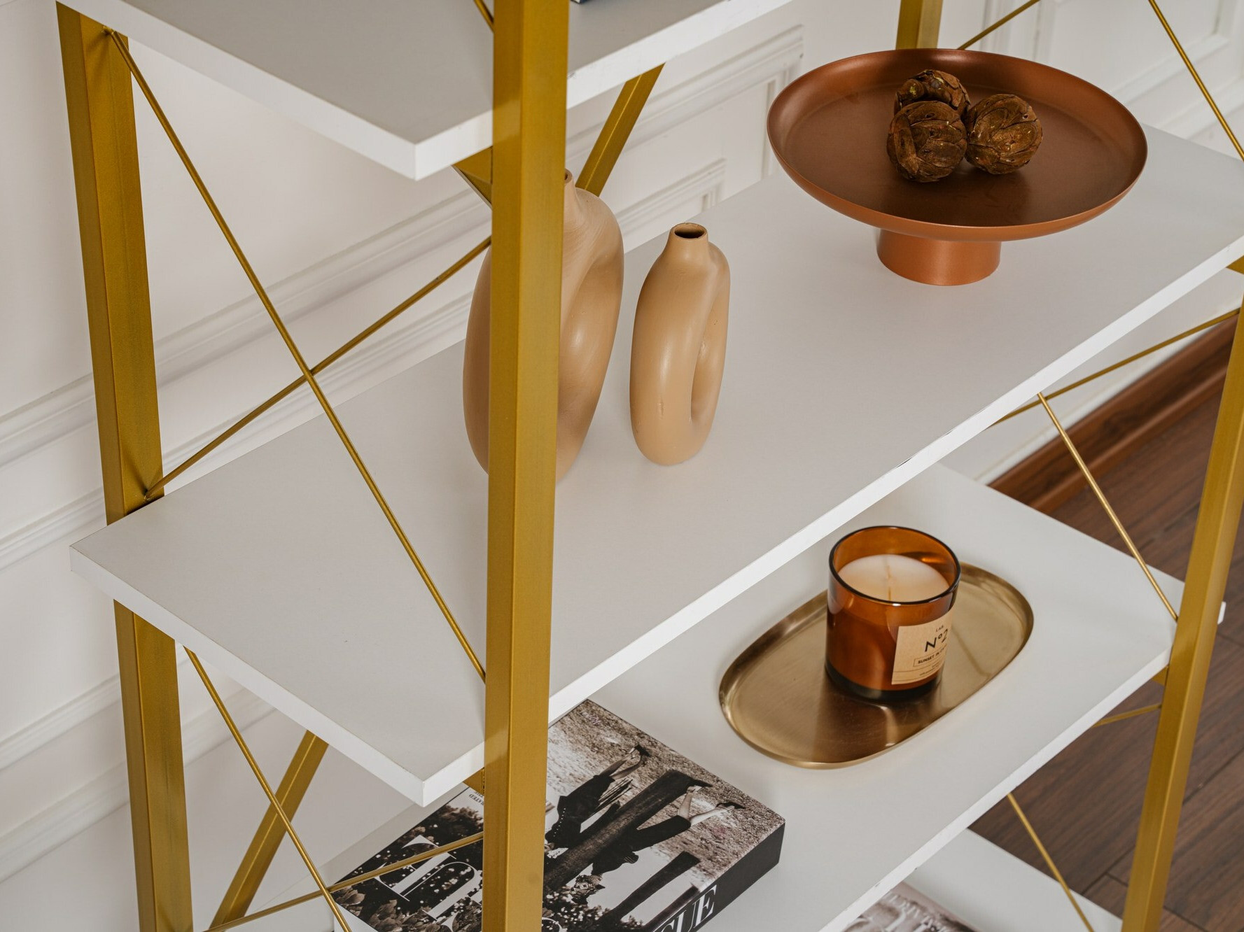 Plaukts Novato 115 (Balts + Zelta)