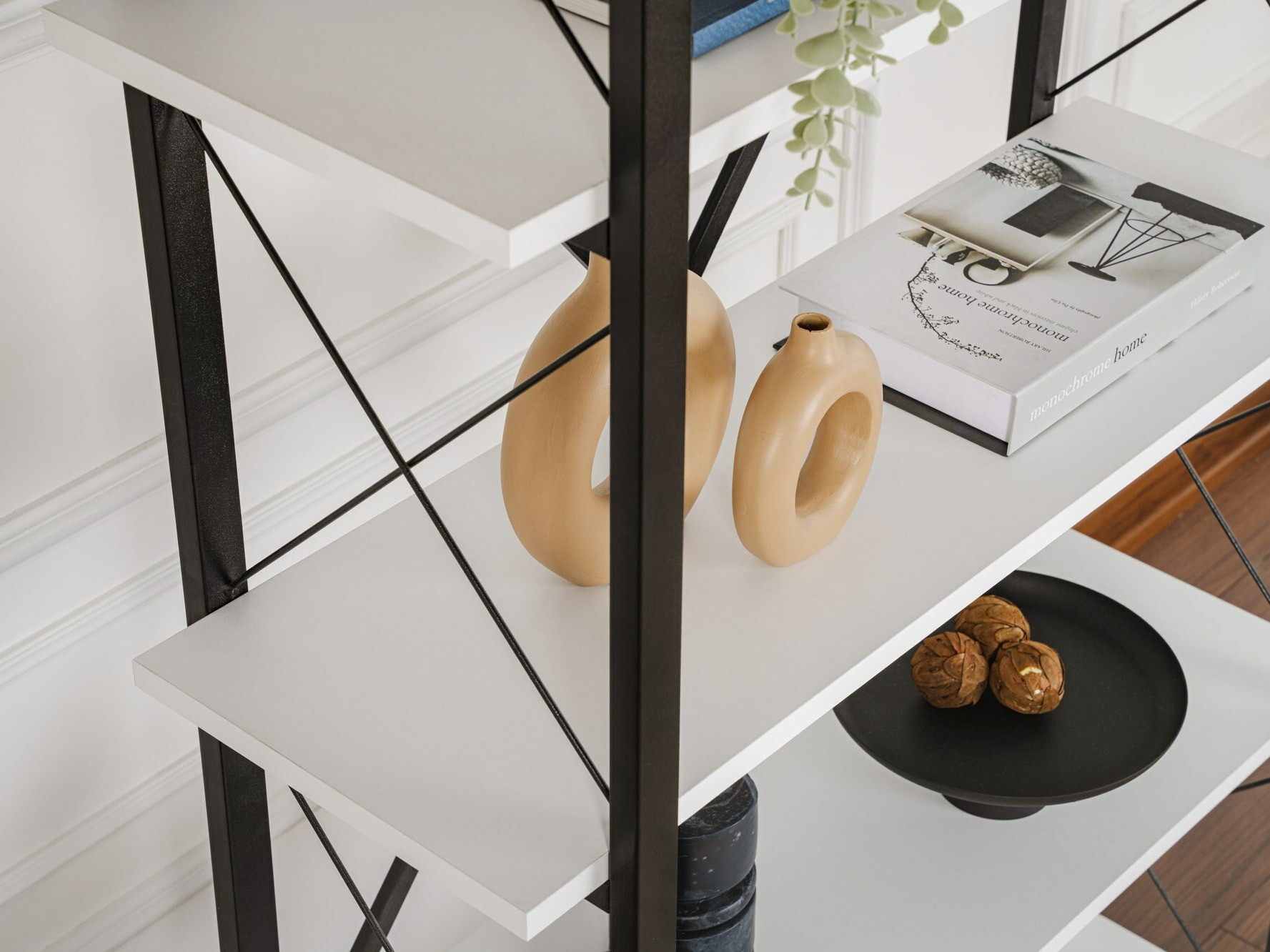 Plaukts Novato 115 (Balts + Melns)