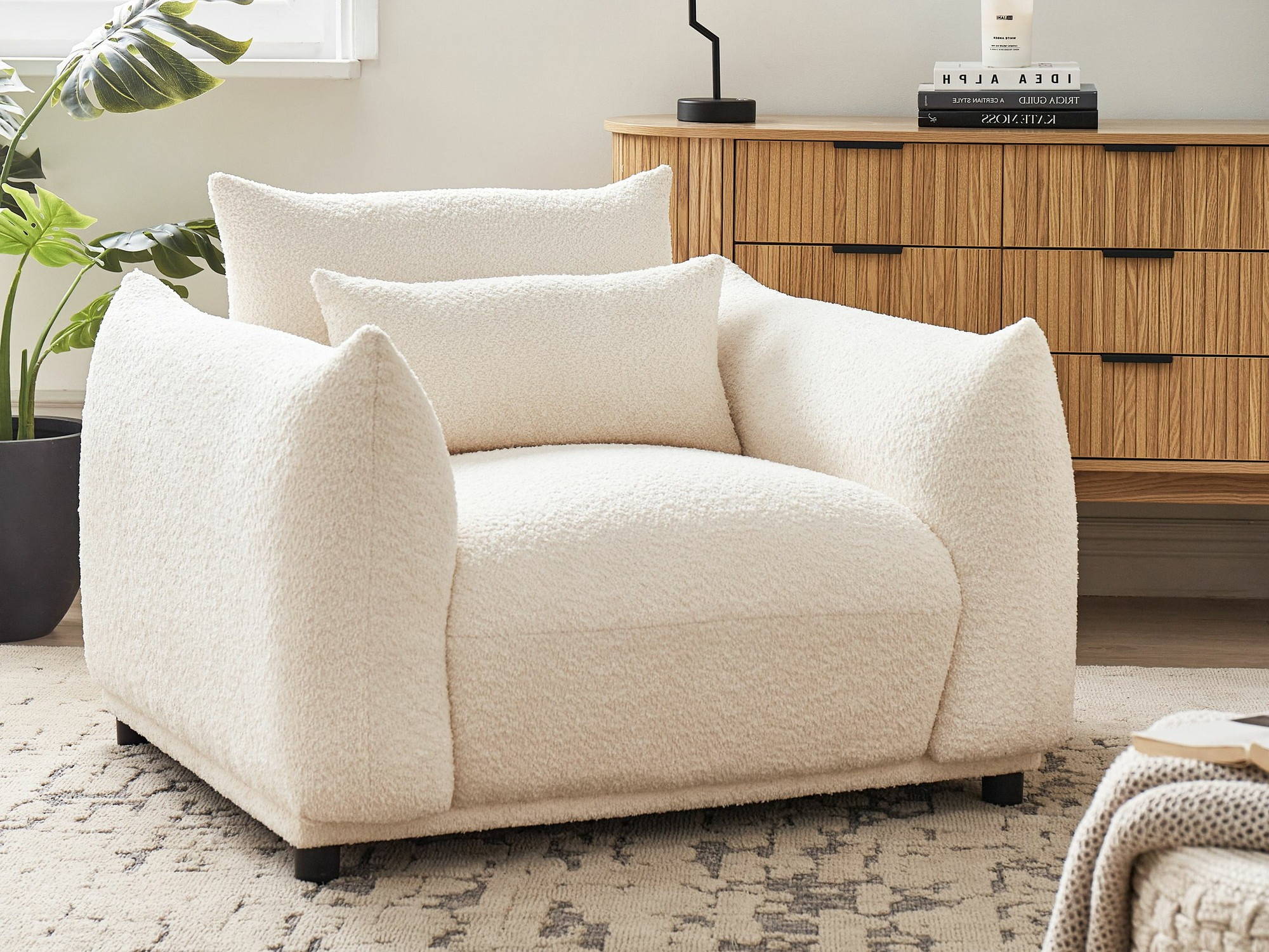 Krēsls Berwyn 2547 (Krēms)