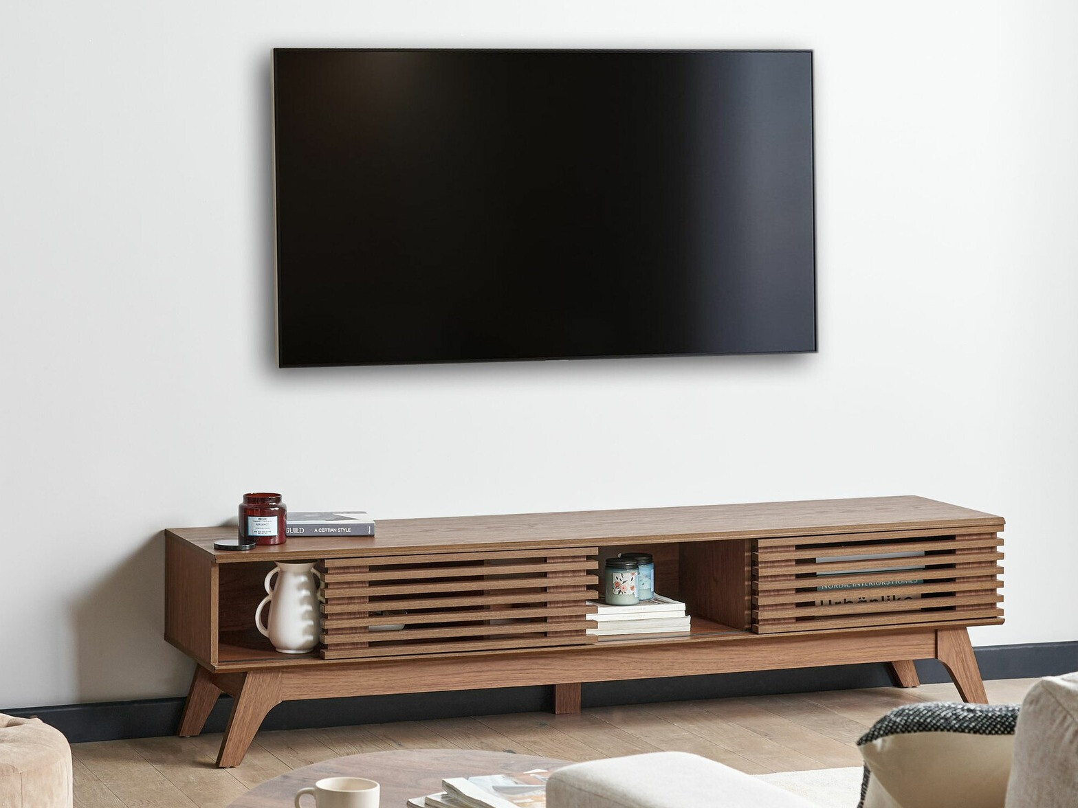 TV galds Berwyn 2554 (Tumši brūns)