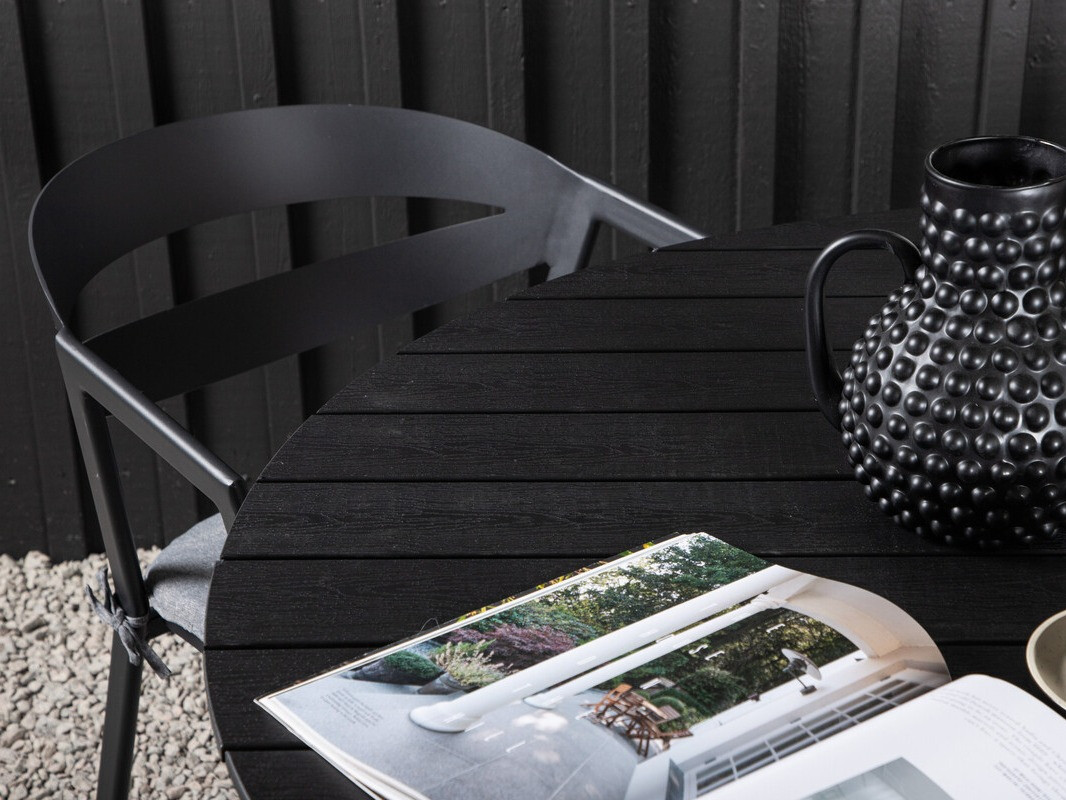 Galds un krēslu komplekts Dallas 4791 (Melns)