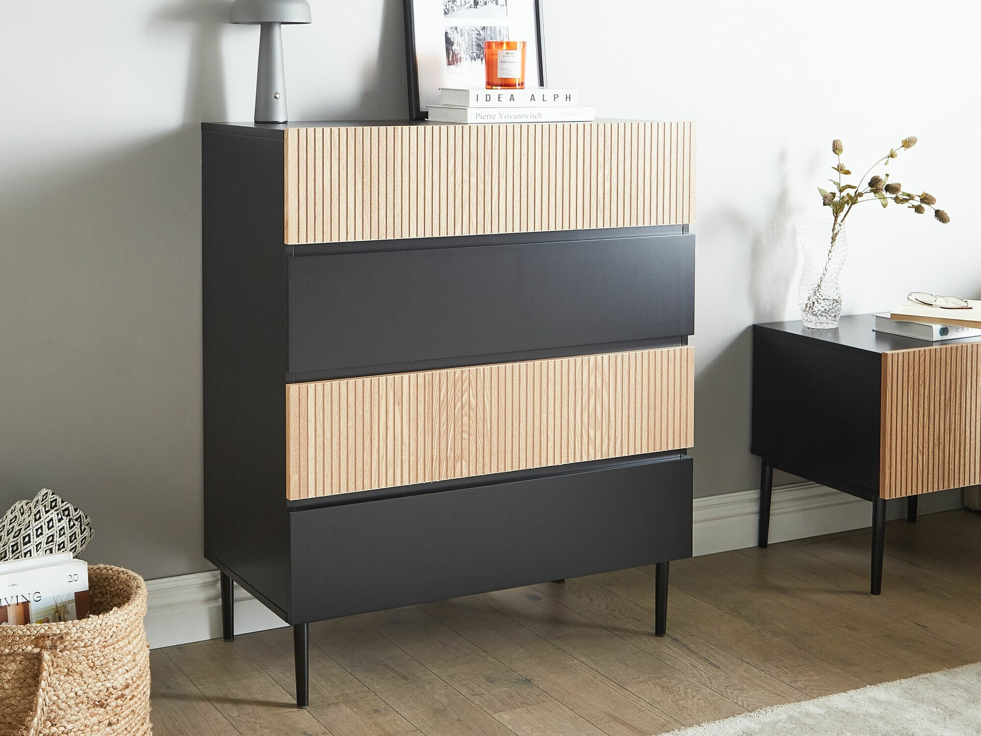 Kumode Floalu 102 (Melns + Brūns)