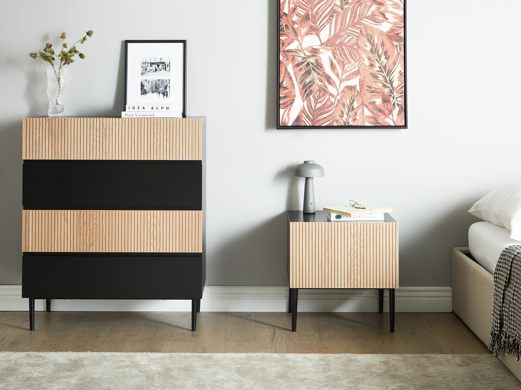 Kumode Floalu 102 (Melns + Brūns)