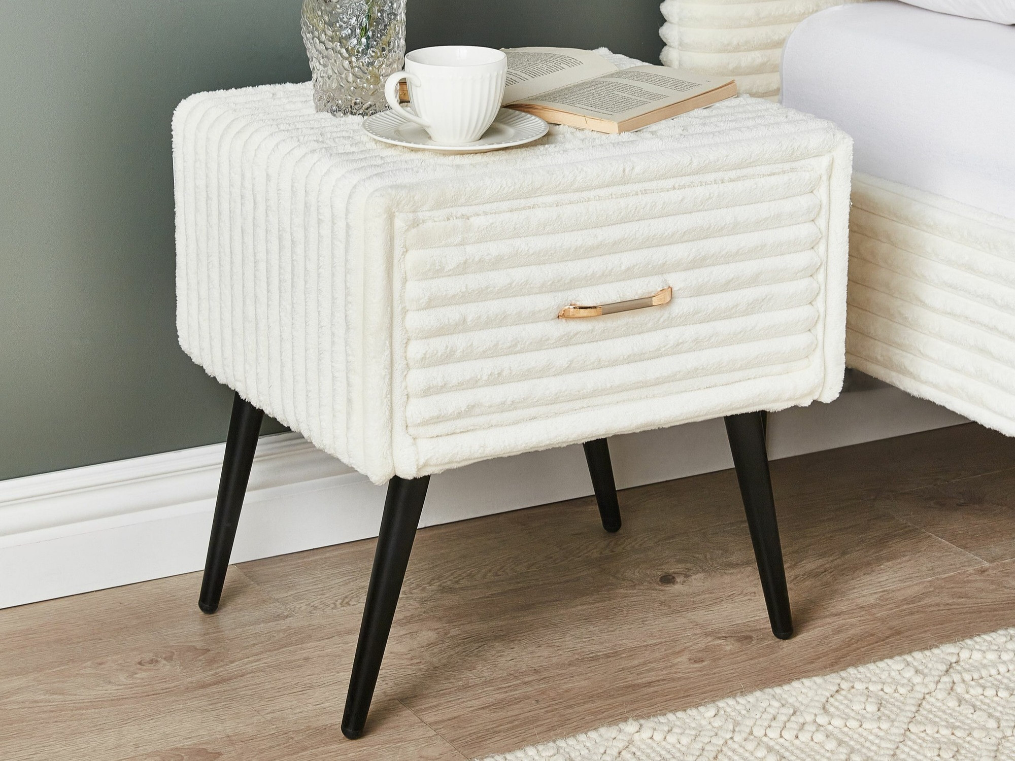 Naktsgaldiņš Berwyn 2590 (Balts)