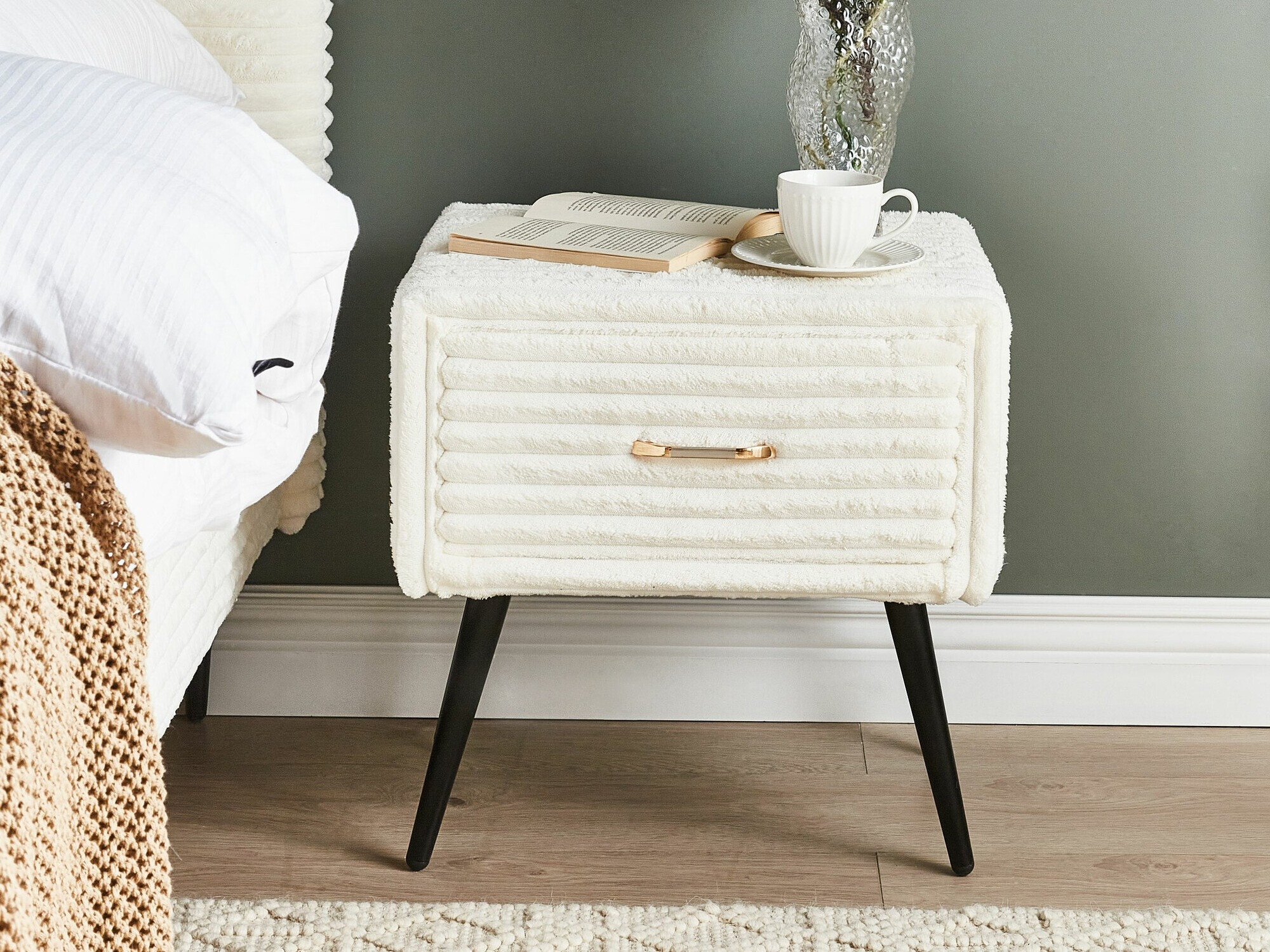 Прикроватная тумбочка Berwyn 2590 (Белый)