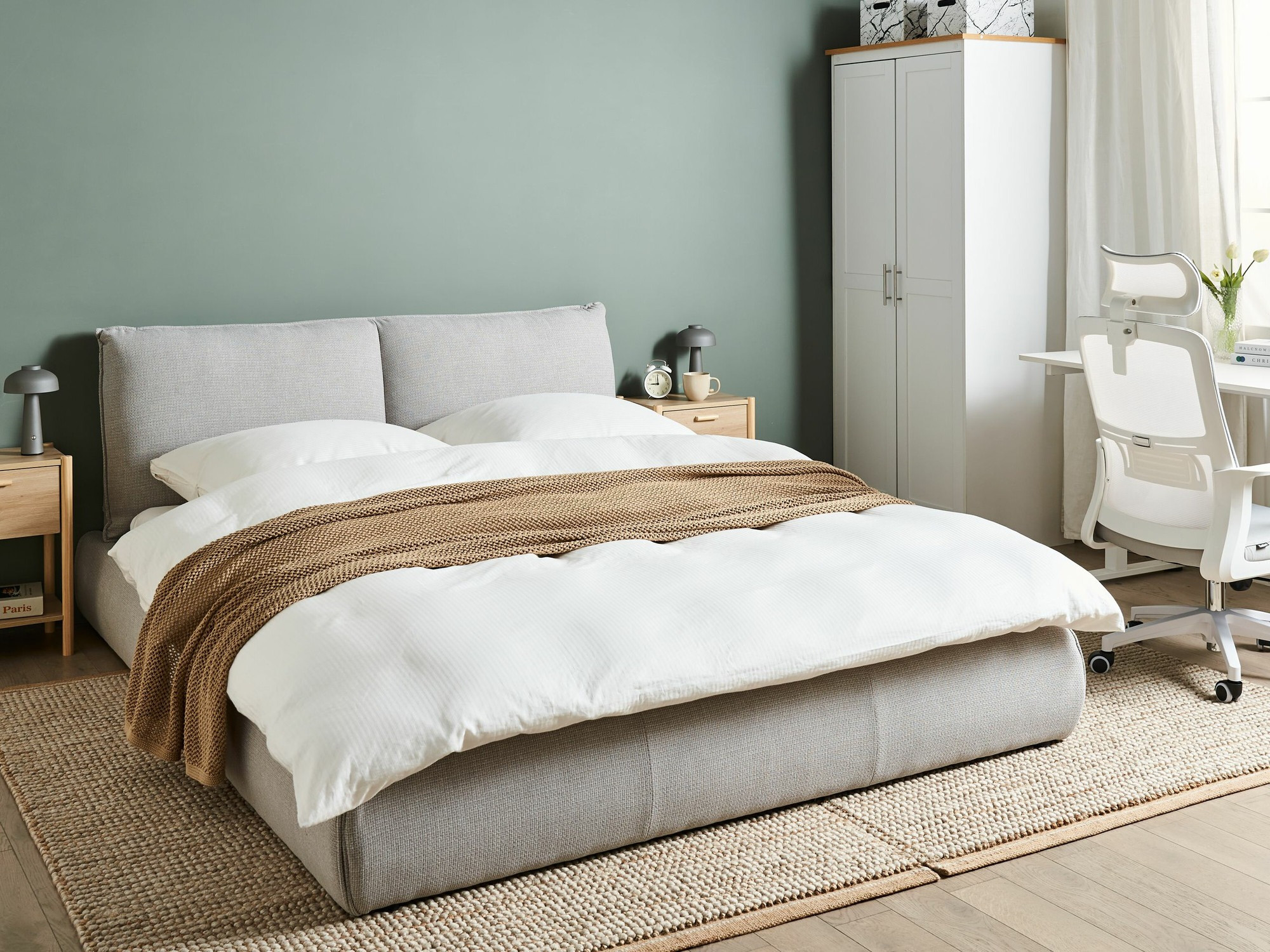 Gulta Berwyn 1262 (Gaiši pelēks)