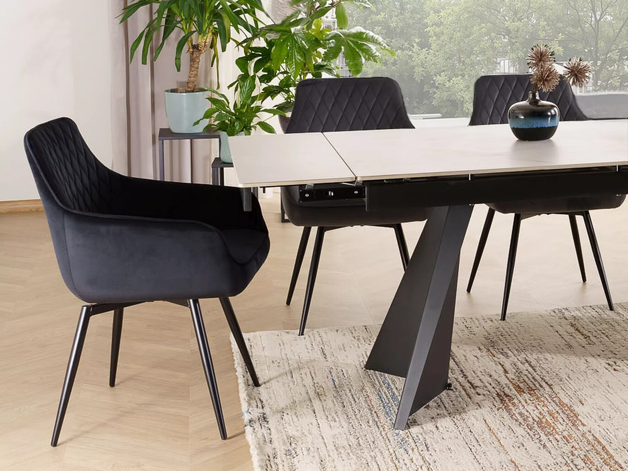 Krēsls Detroit 734 (Melns)