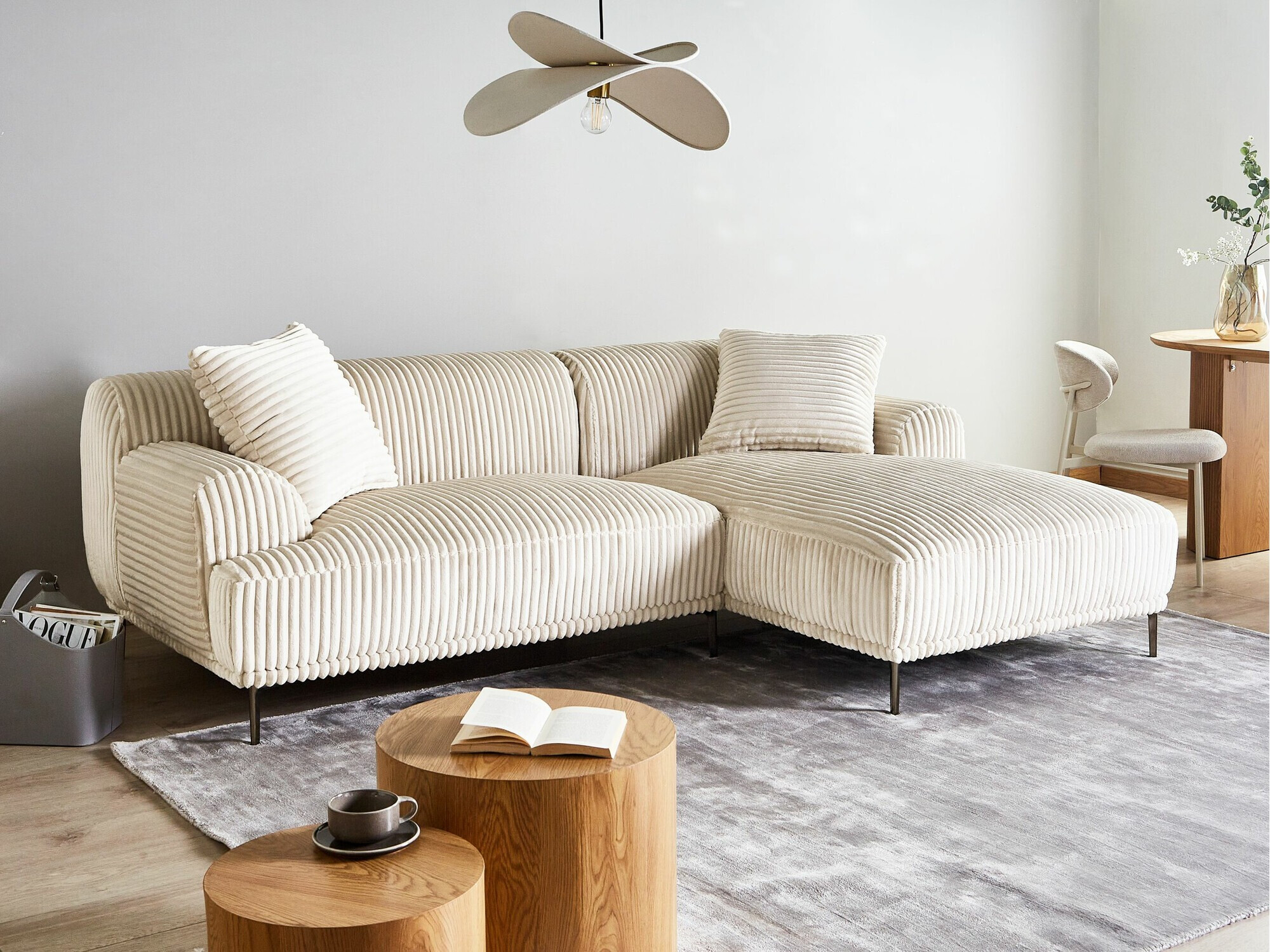 Stūra dīvāns Berwyn 2640 (Balts)