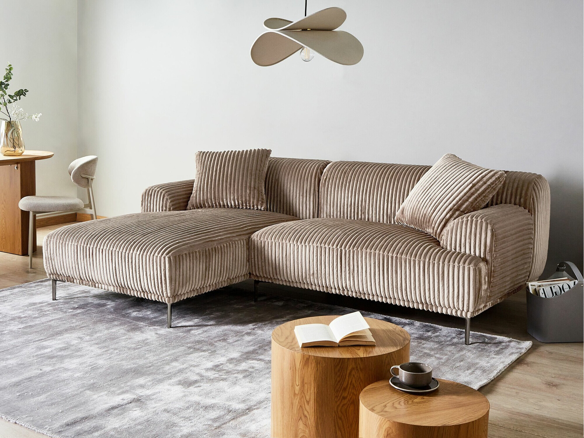 Stūra dīvāns Berwyn 2640 (Gaiši brūns)