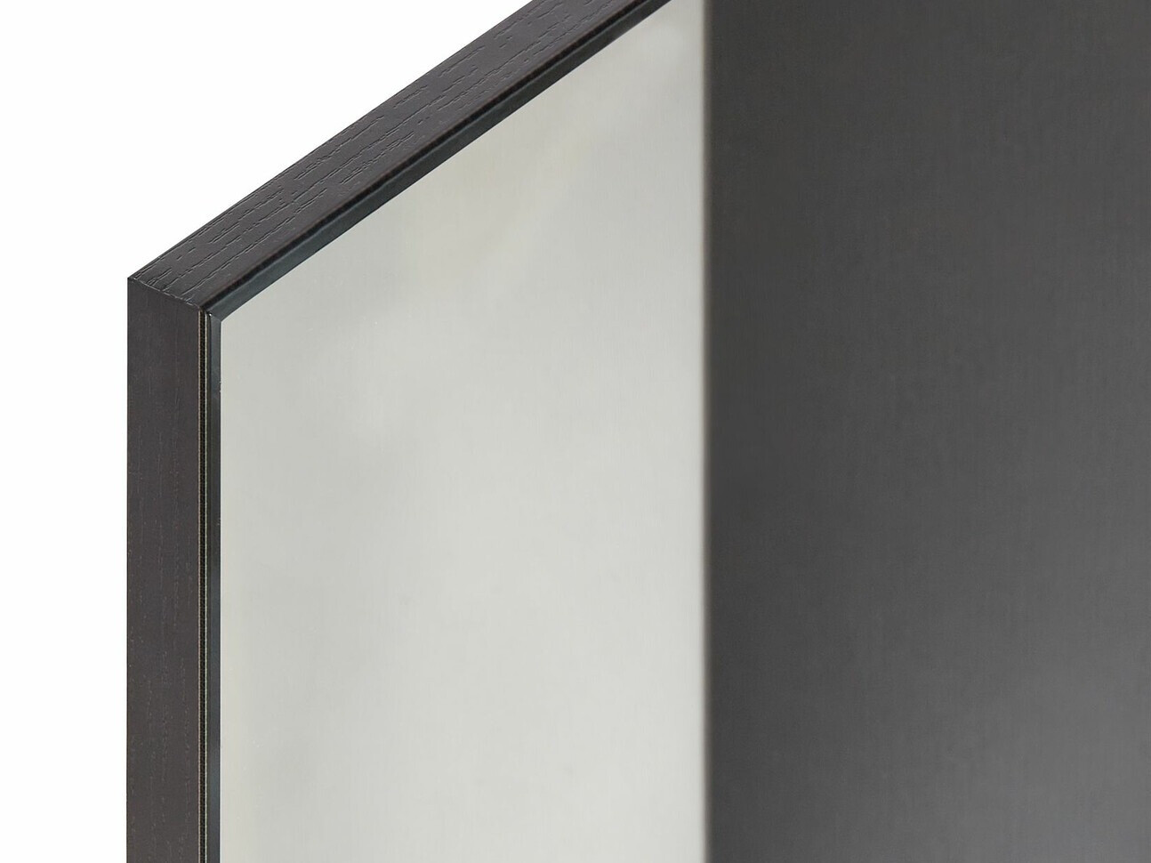 Vannas istabas spogulis Berwyn 2643 (Melns)