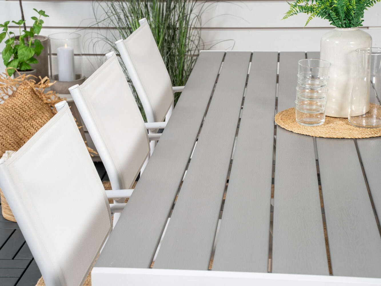 Galds un krēslu komplekts Dallas 2327