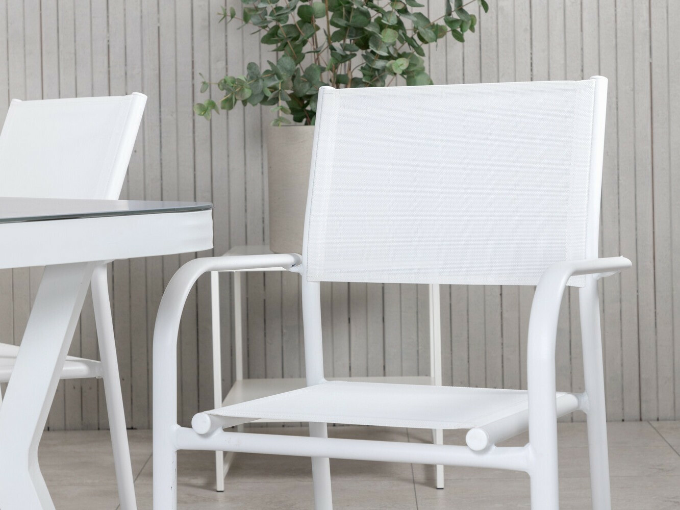 Galds un krēslu komplekts Dallas 2380