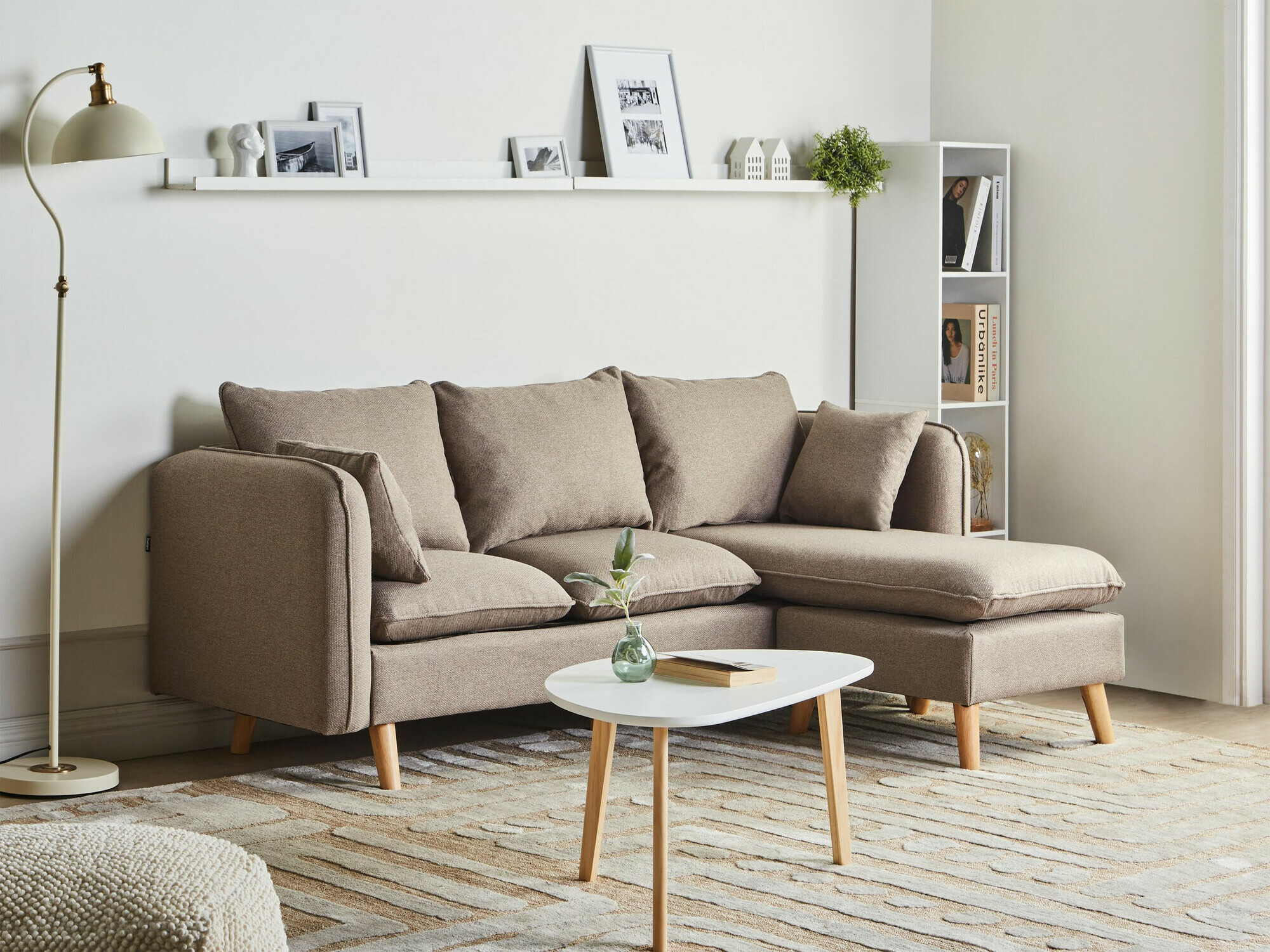 Mīksto mēbeļu komplekts Berwyn 2696 (Gaiši brūns)