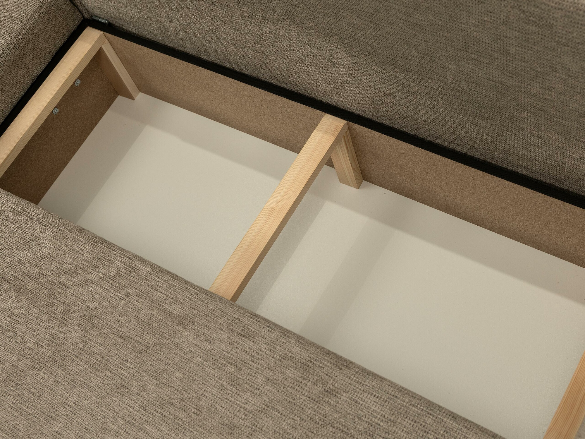 Угловой диван Shelton 108 (Lima 80)