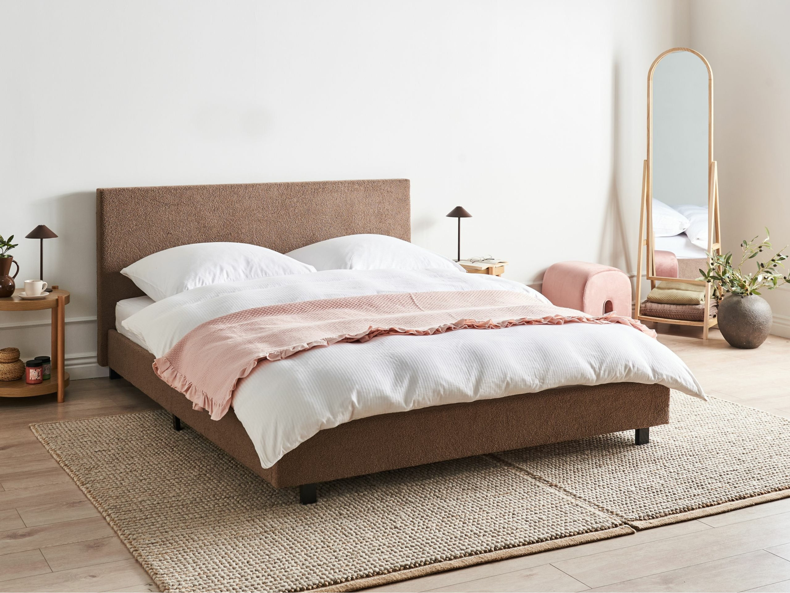 Кровать Berwyn 589 (Коричневый)