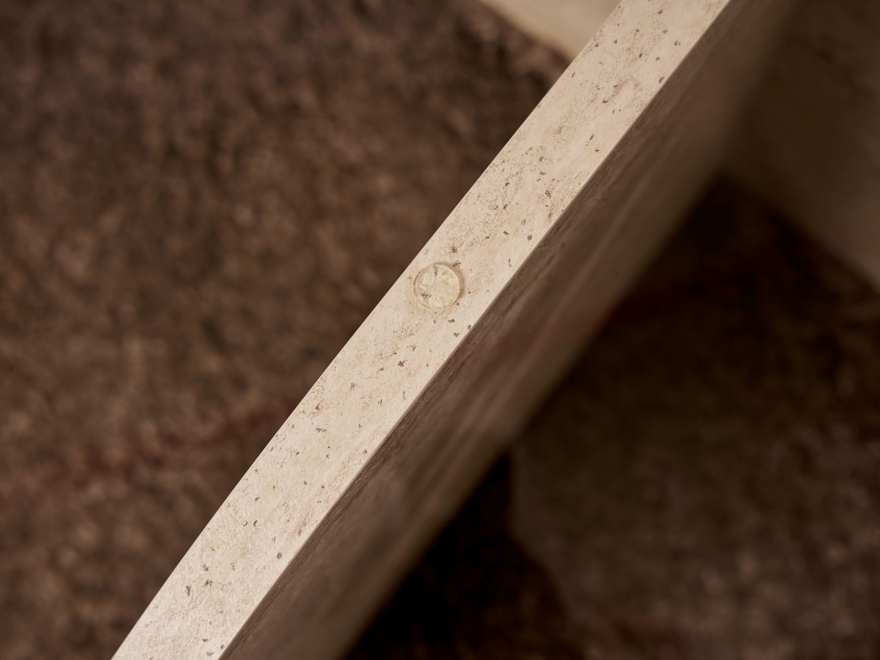 Žurnālu galdiņš Novato 117 (II)