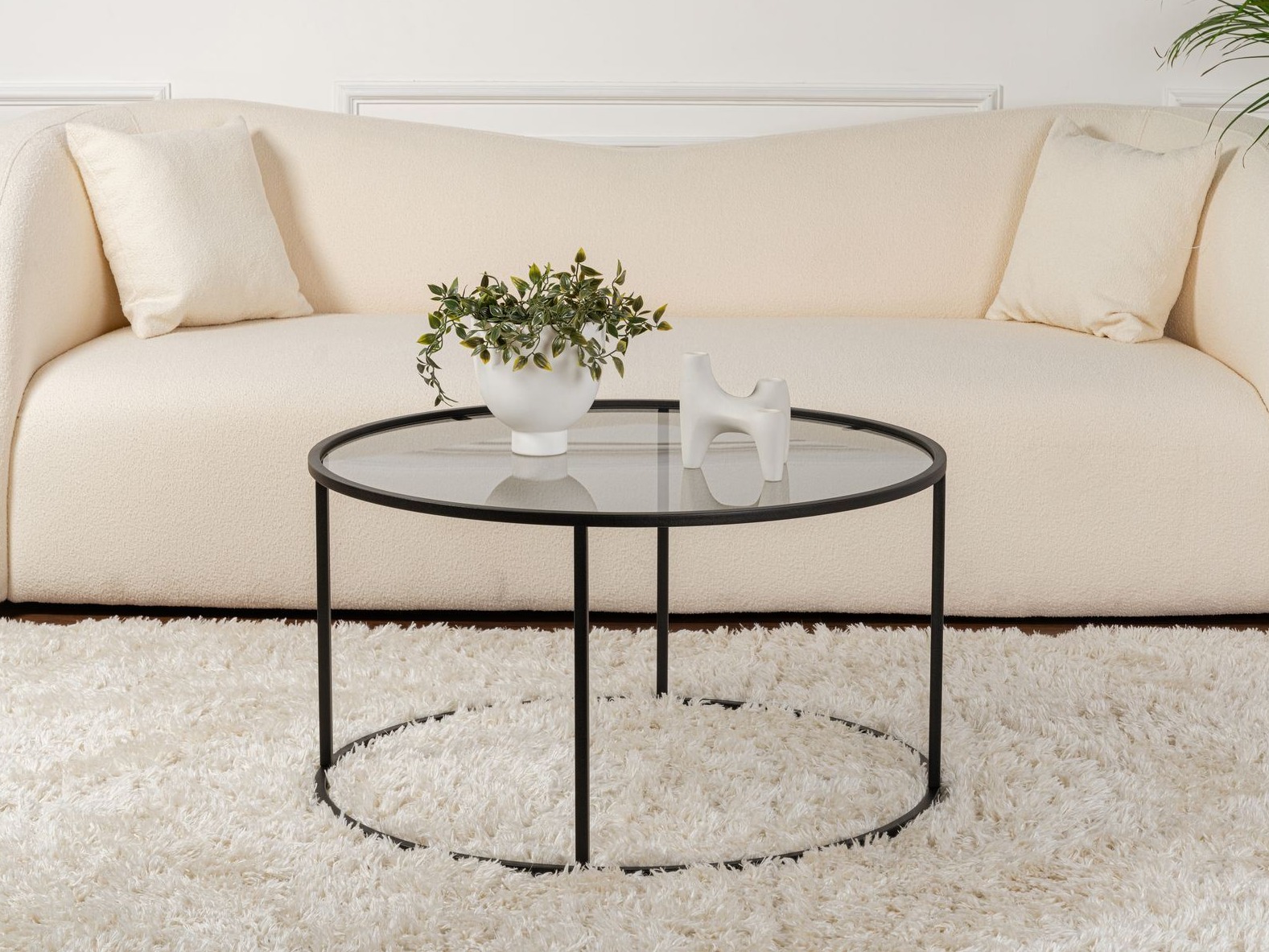 Žurnālu galdiņš Novato 119 (Melns)