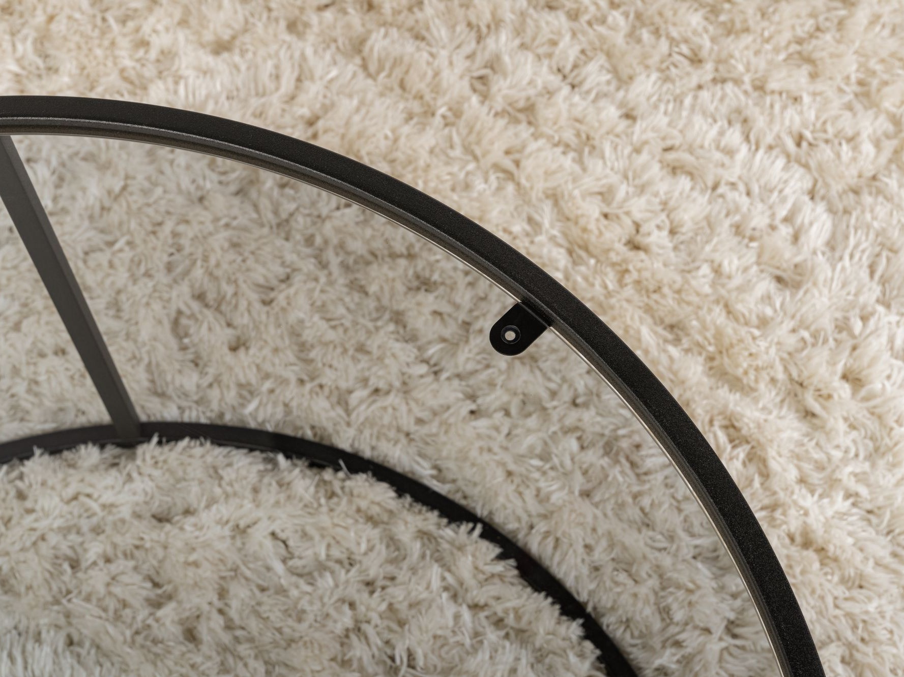 Žurnālu galdiņš Novato 119 (Melns)