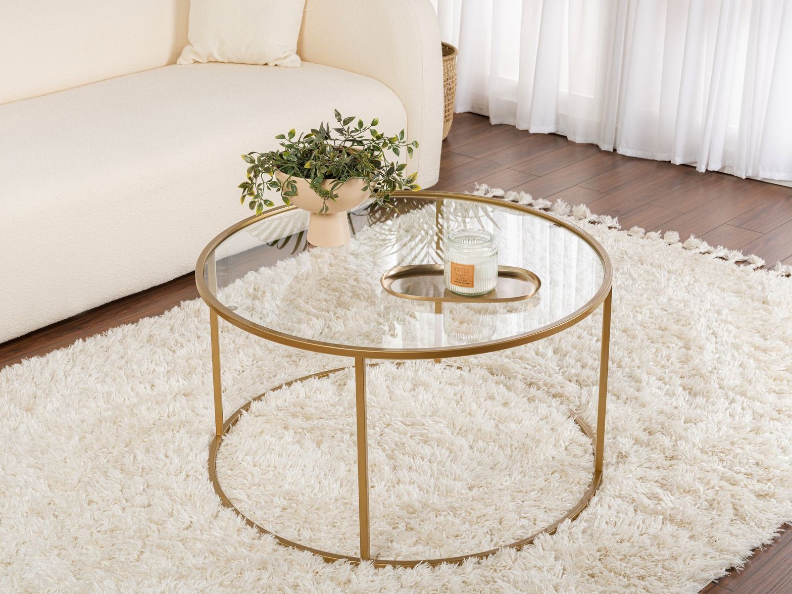 Žurnālu galdiņš Novato 119 (Zelta)